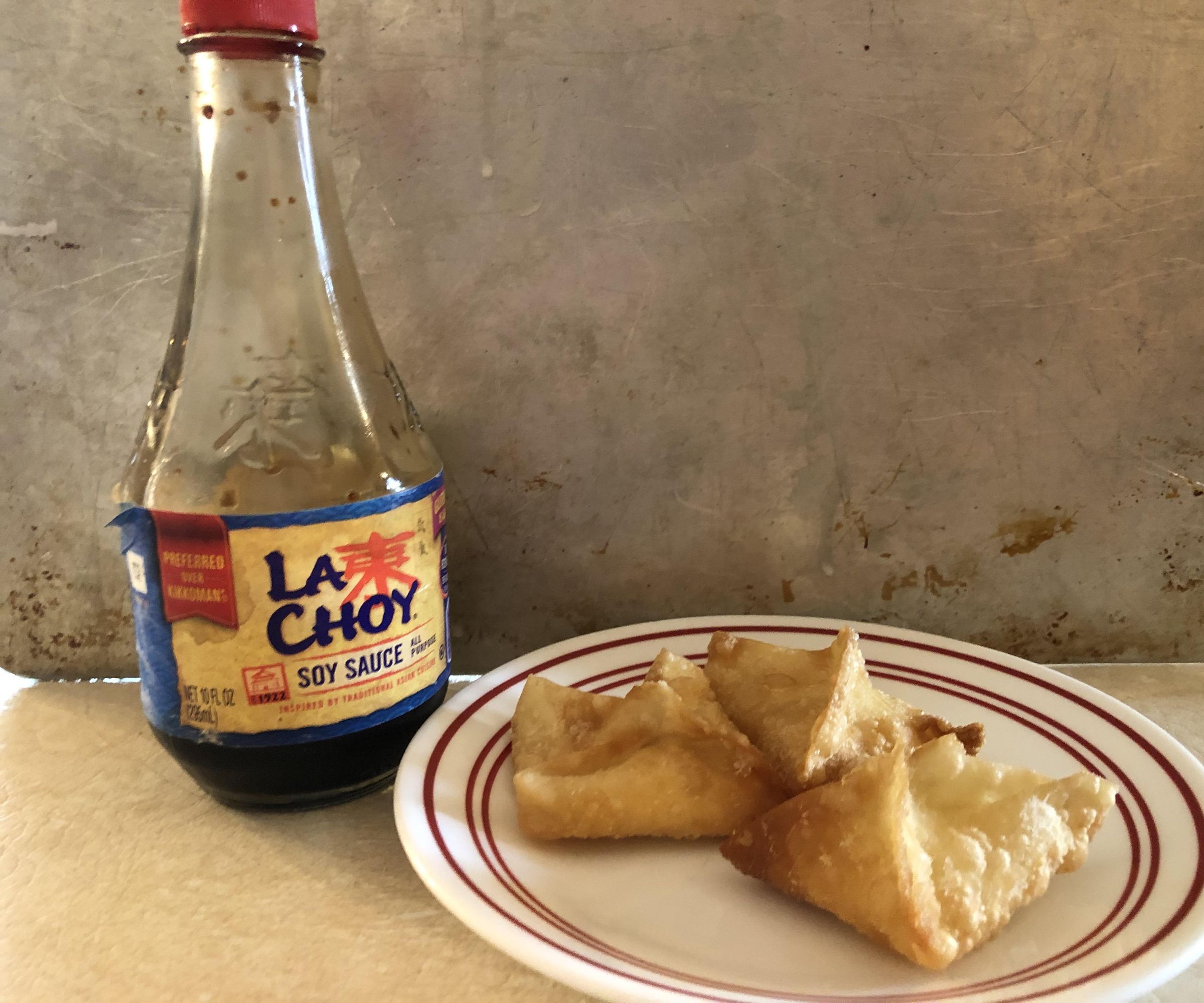 Homemade Deep-Fried Cream Cheese Wontons