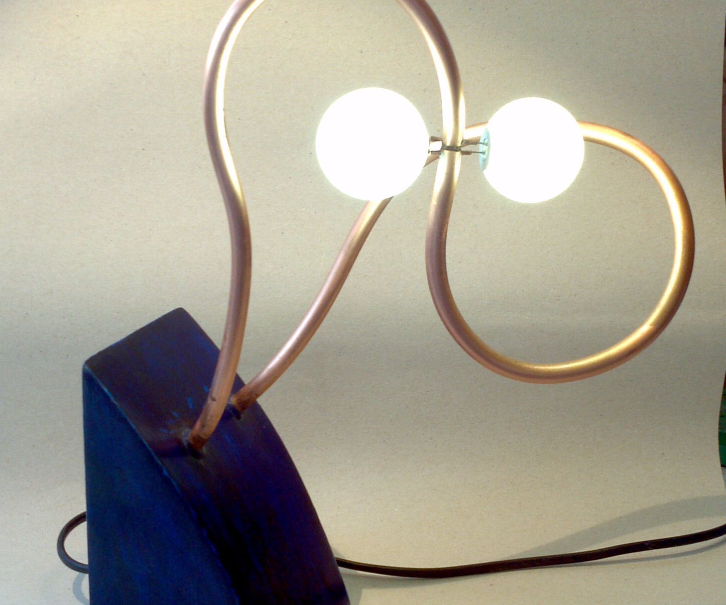 Ping Pong Lamp From Reclaimed Wood and Copper Tube Without Wires