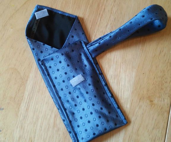 DIY Wallet With Old Ties