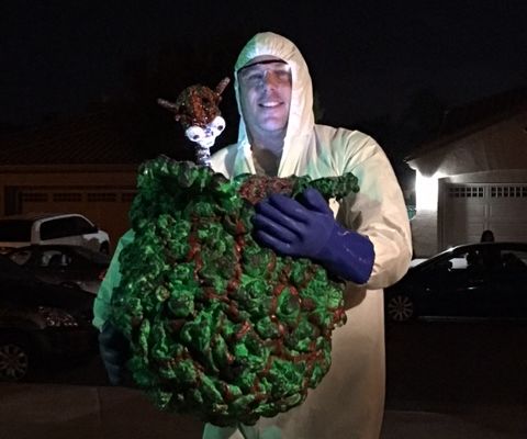 Alien Egg With Alien (Costume/Prop)