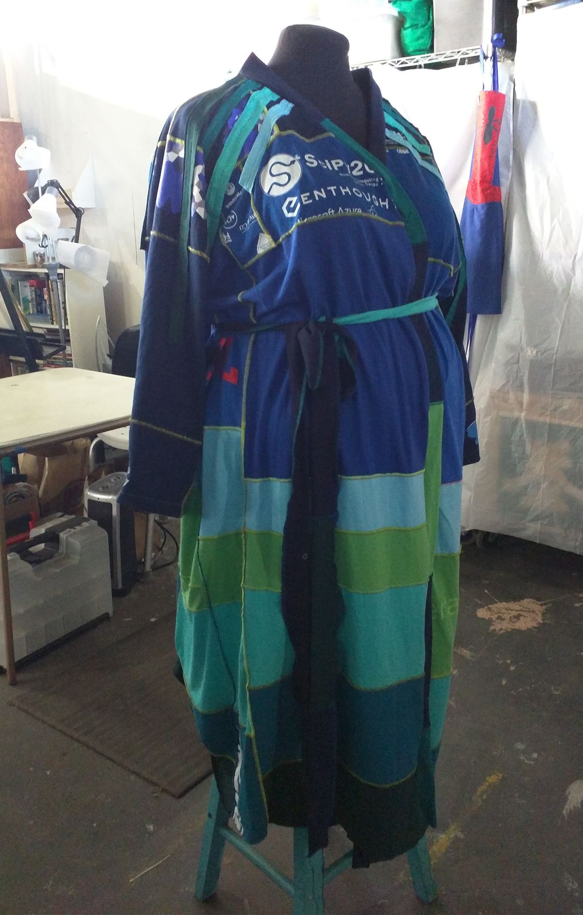 T-Shirt Kimono Robe : 13 Steps (with Pictures) - Instructables