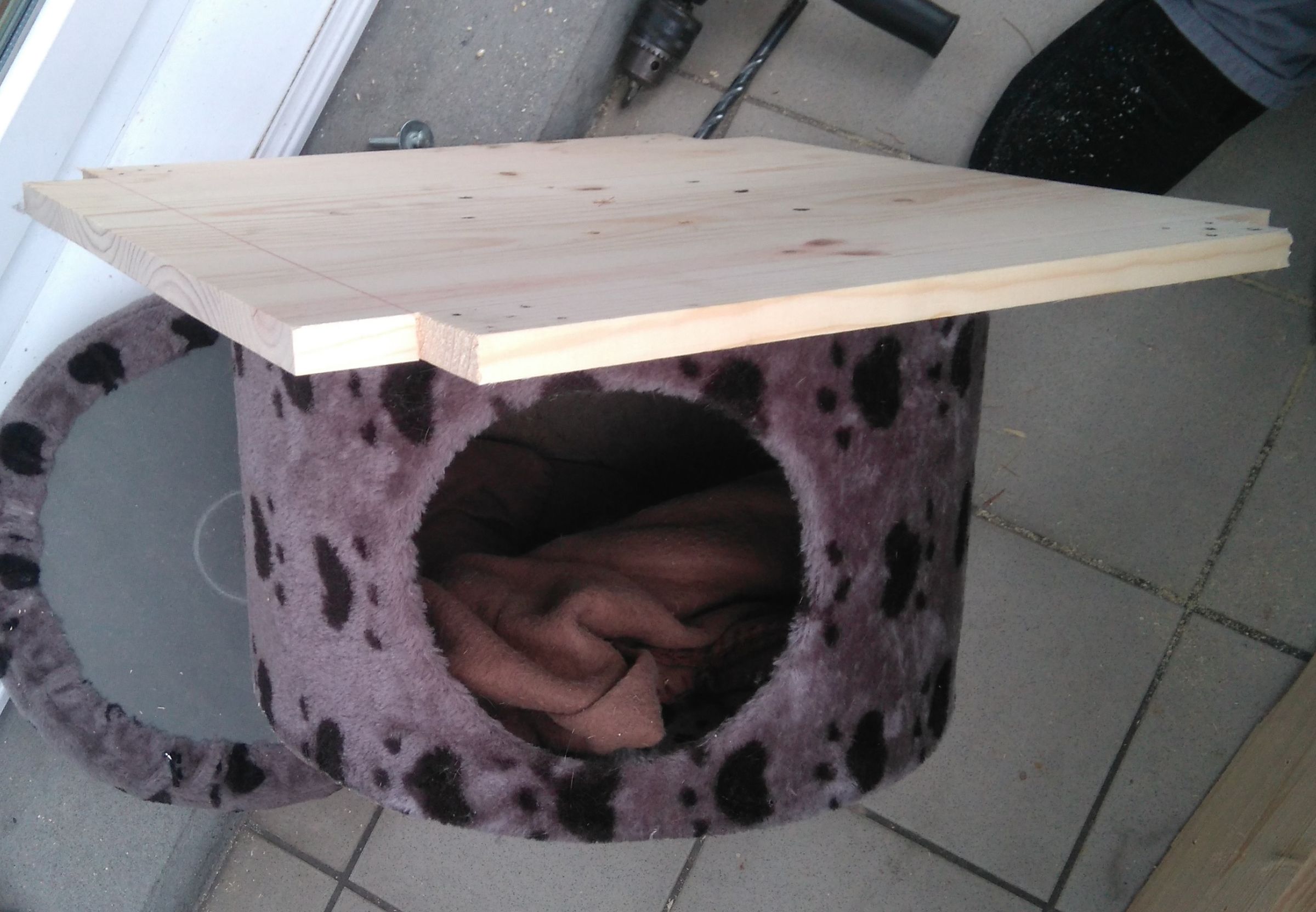 Build a Very Tall, and Sturdy Cat Tree 8 Steps (with Pictures