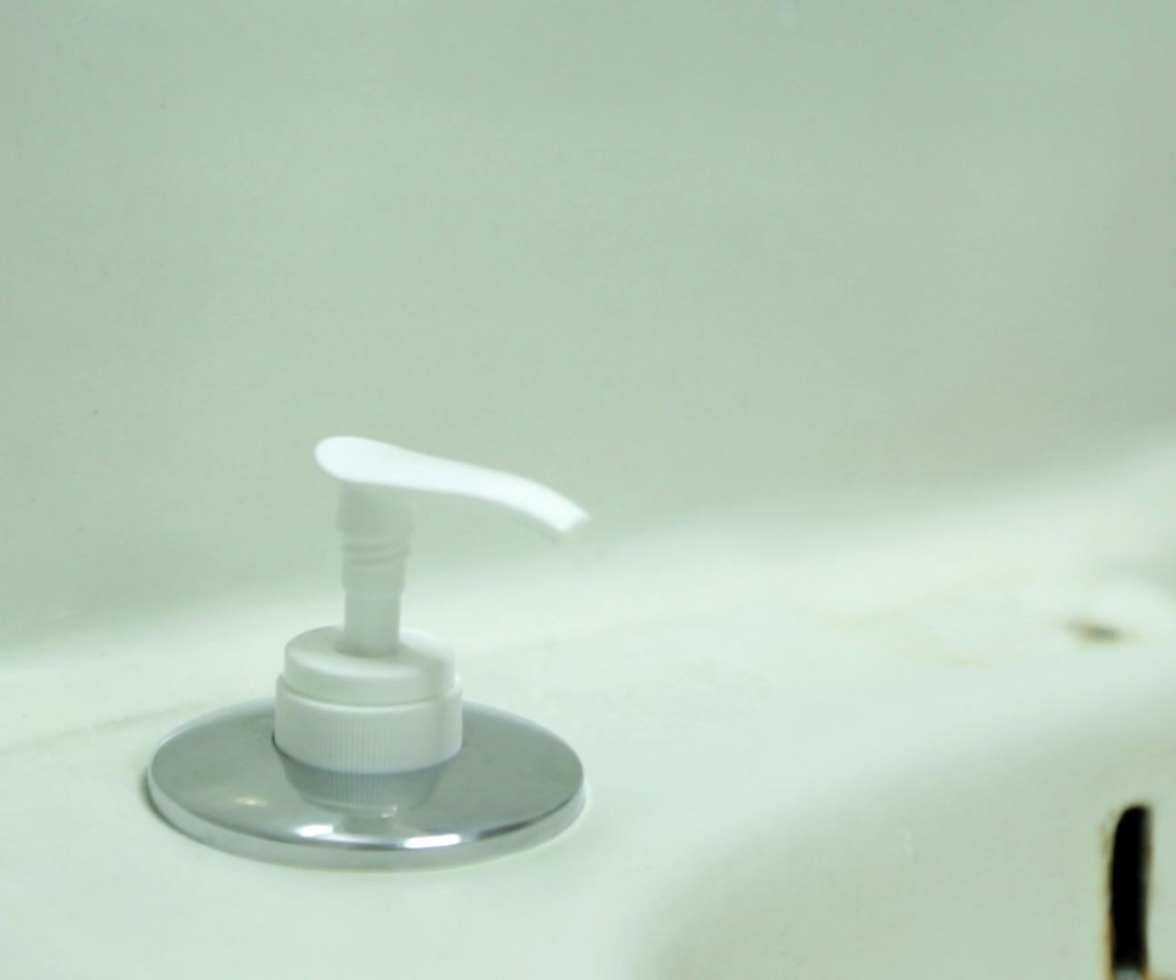 Integrated Soap Dispenser