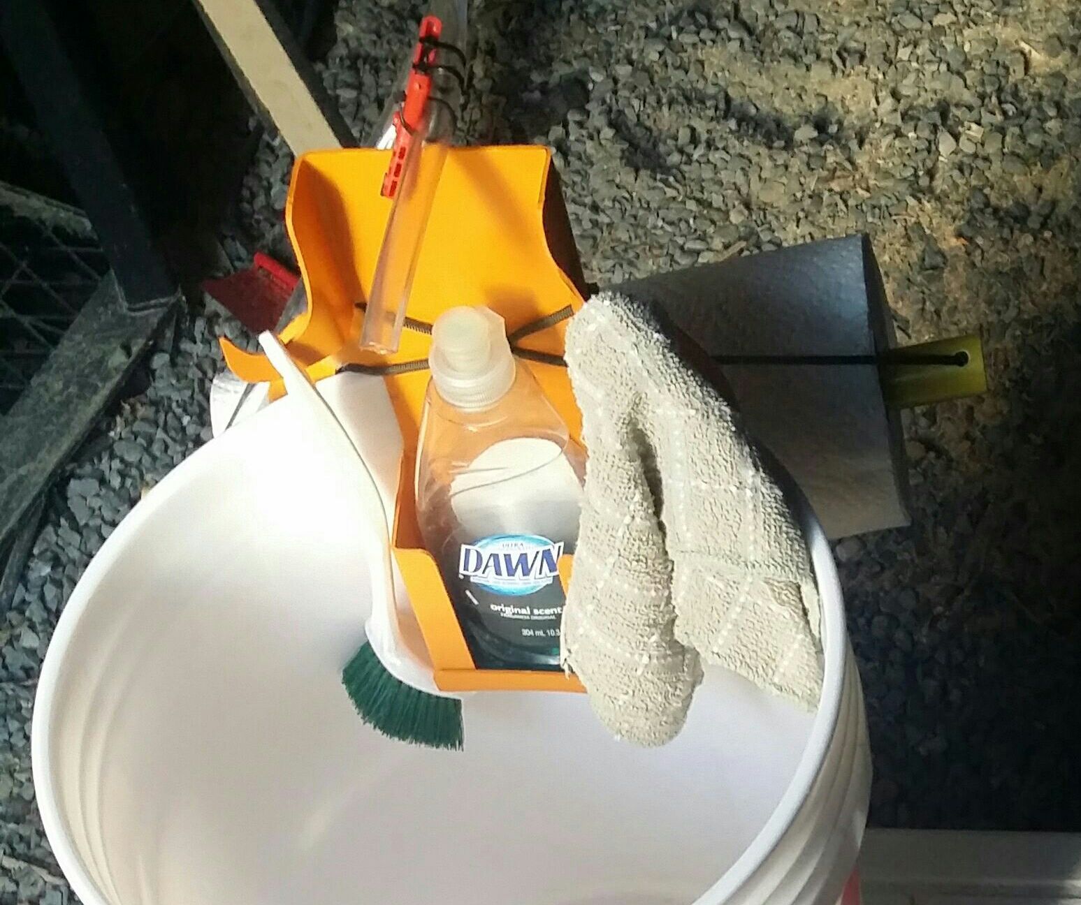 Camp Sink(...err Bucket Caddy)