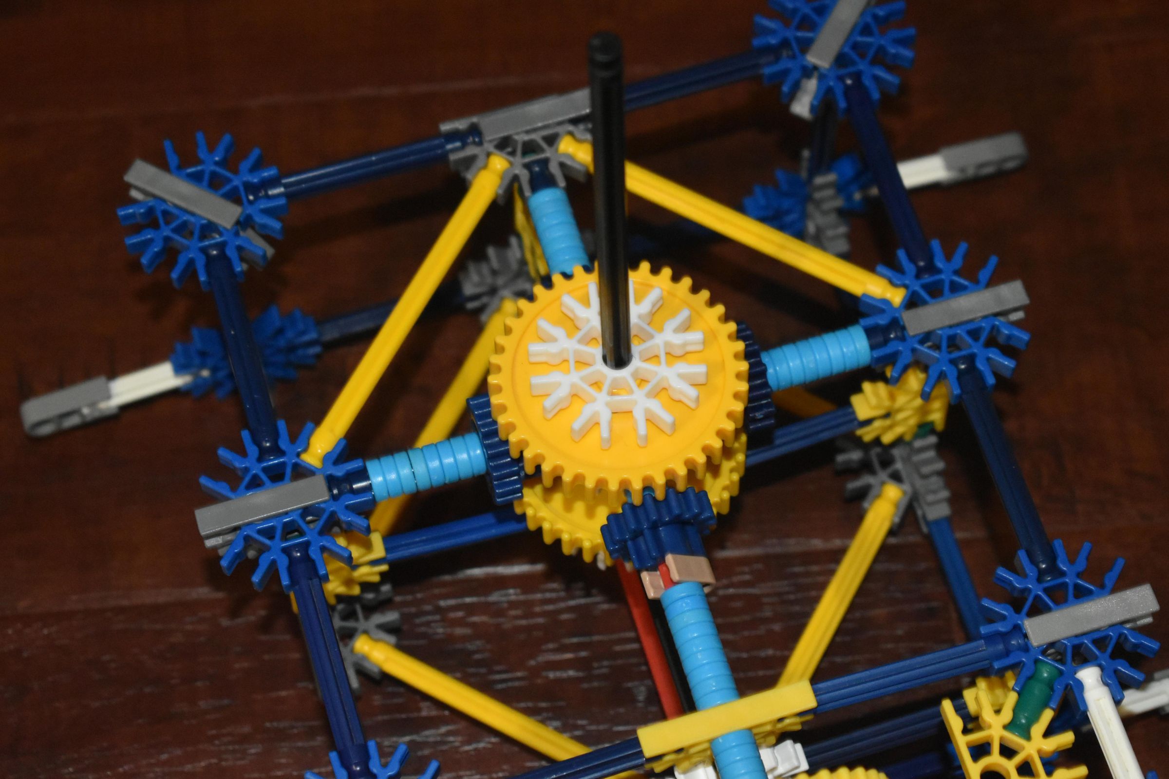 K'nex Octopus Fair / Carnival Ride Knex W/ Set Up & Disassembly Process ...