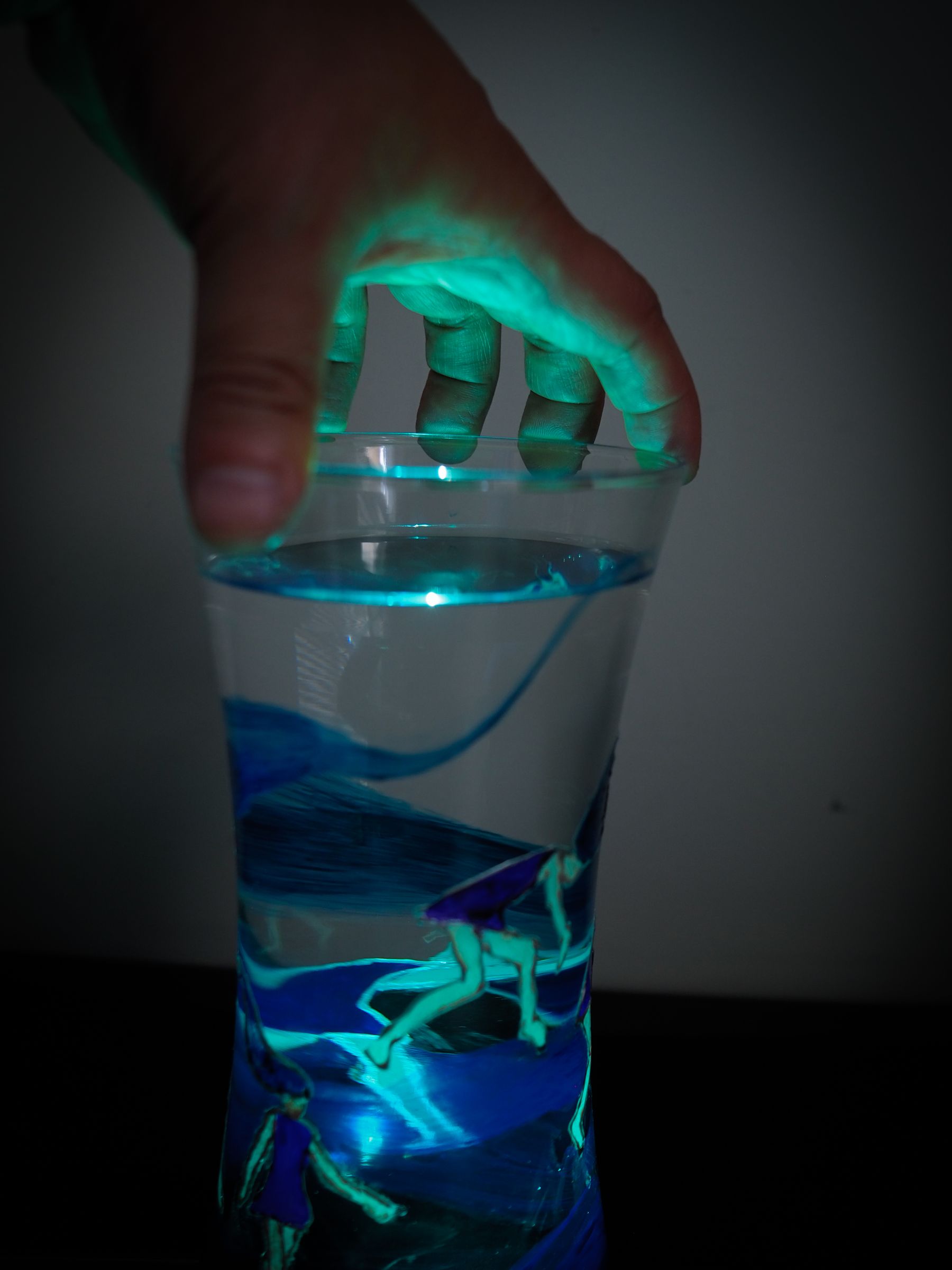 Glass Vase Painting 5 Steps Instructables