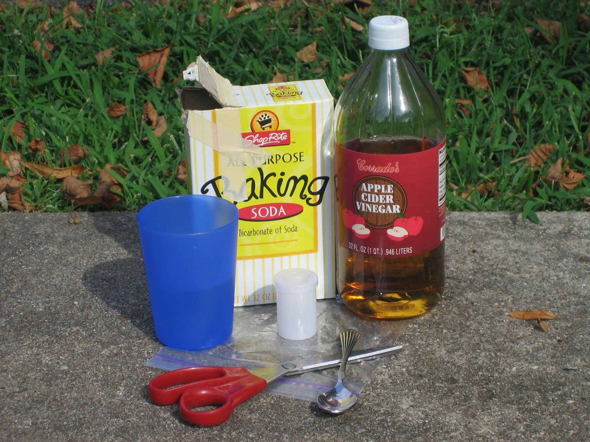 Vinegar/Baking Soda Grenade