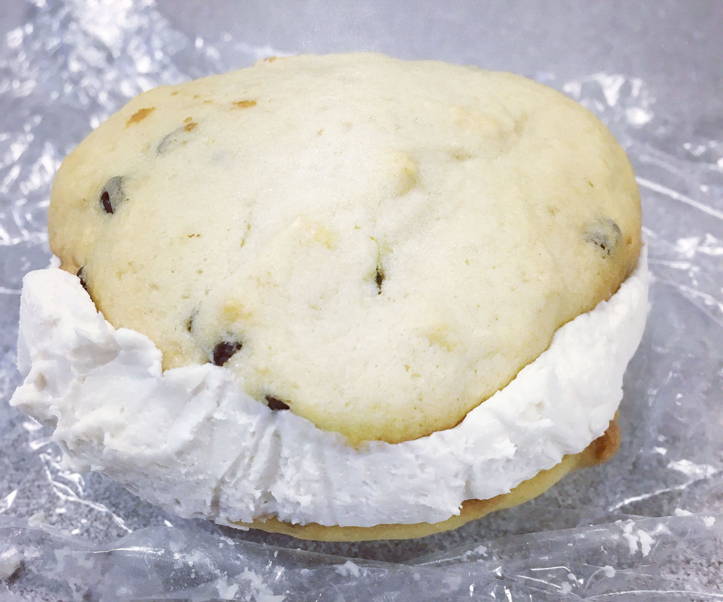 Chocolate Chip Whoopie Pies