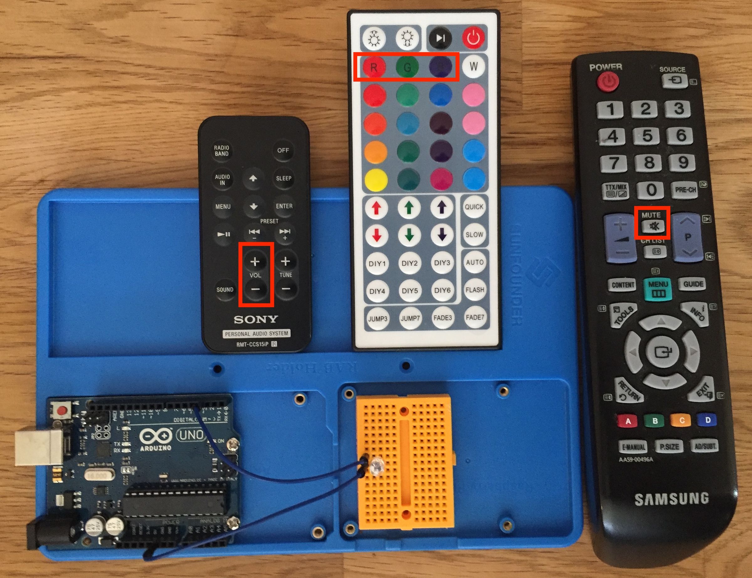 How to Control Your TV, Loudspeaker and All Other IR Devices With an Arduino ? 4 Steps