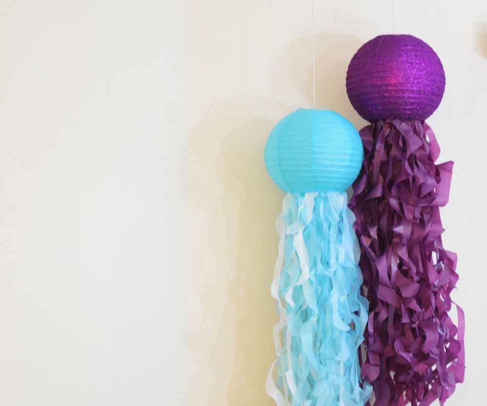 Jellyfish Paper Lantern
