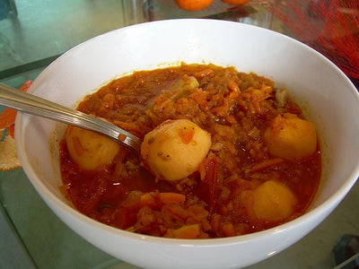 Carrot Ginger Soup - Orange Day Lunch