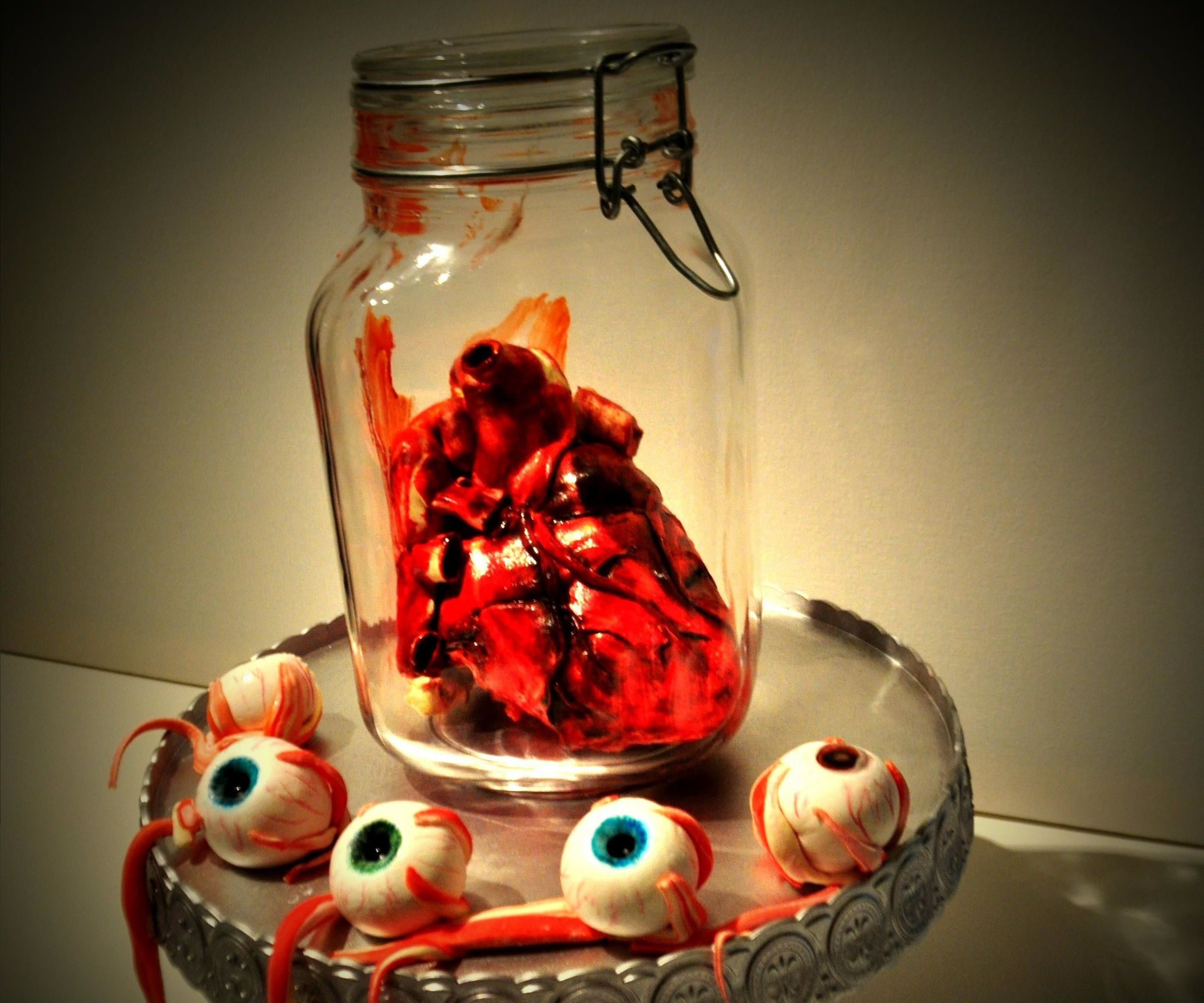 How to Make a Red Velvet Heart & Eyeballs Cake