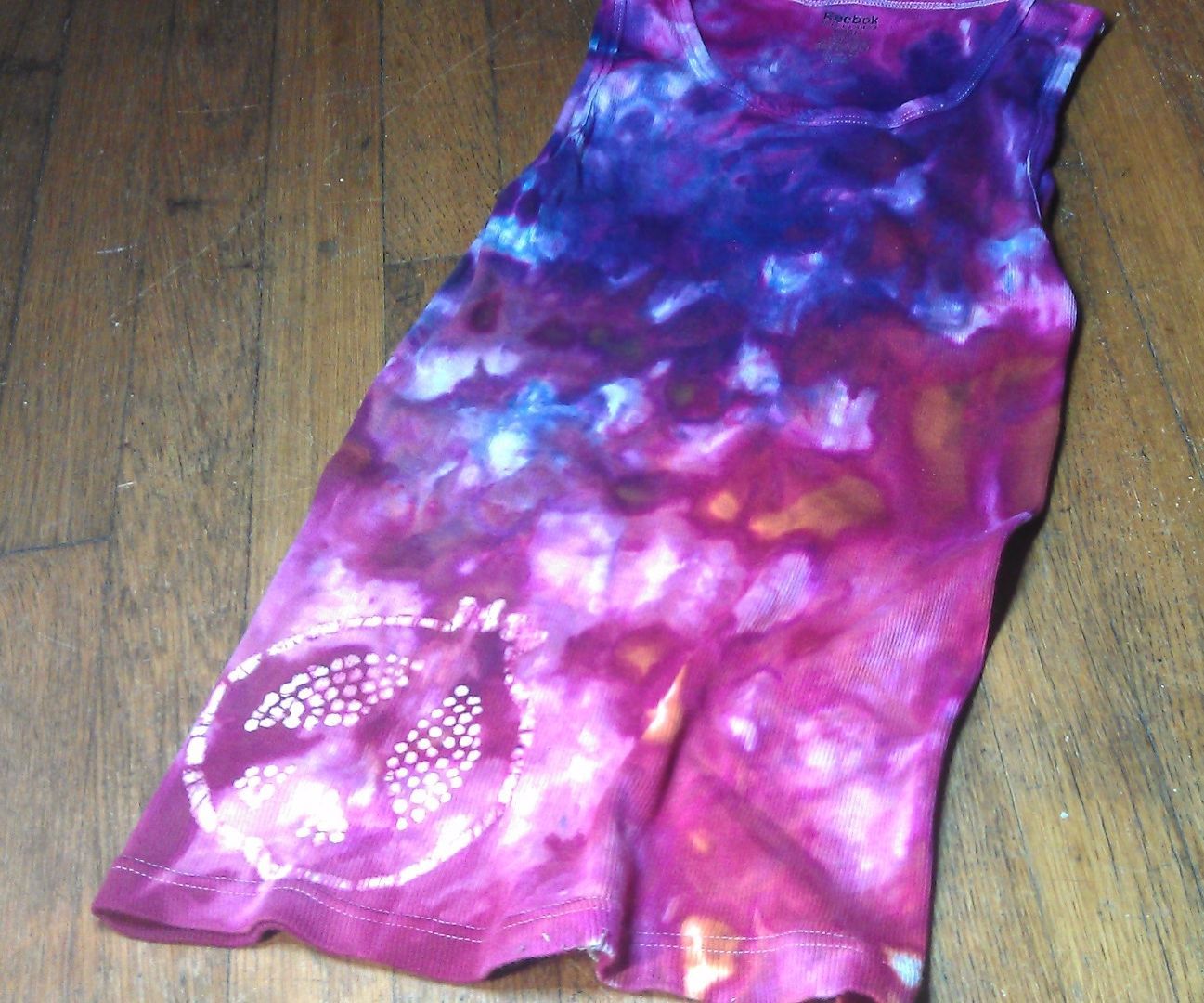 Pomegranate Peace Sign Ice Dye