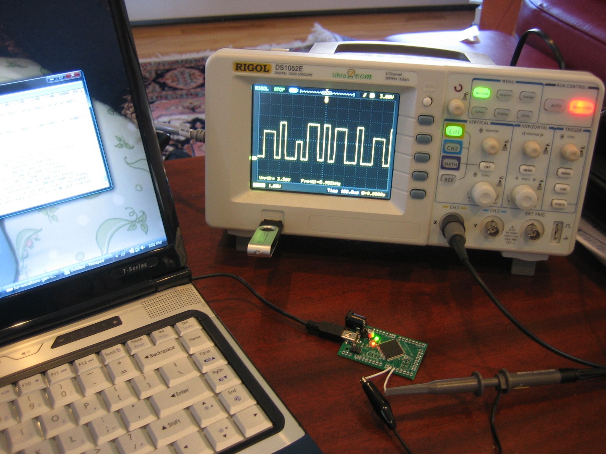 Atmel Xmega USB/Serial Arbitrary Waveform Generator