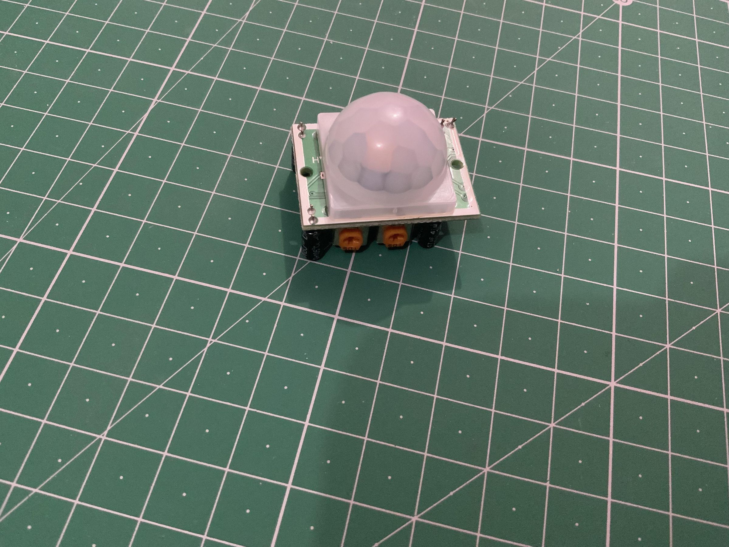 How Does a Pir Sensor Work? 3 Steps Instructables