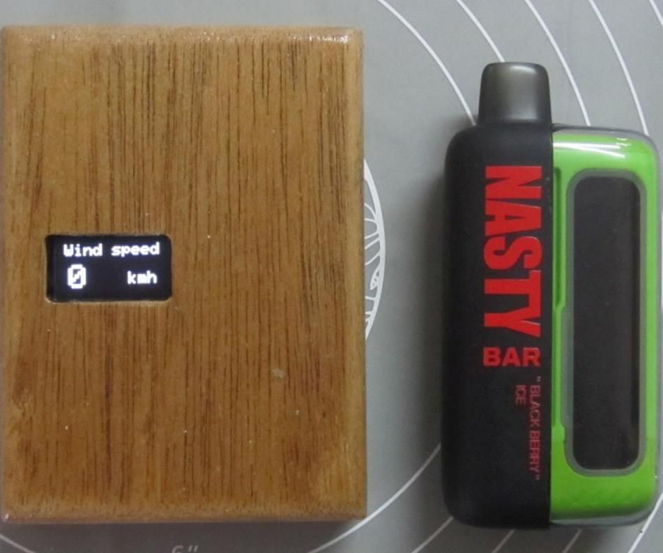 PY32Duino Anemometer A.k.a. Making a Wind Speed Meter From a Disposable Vape.
