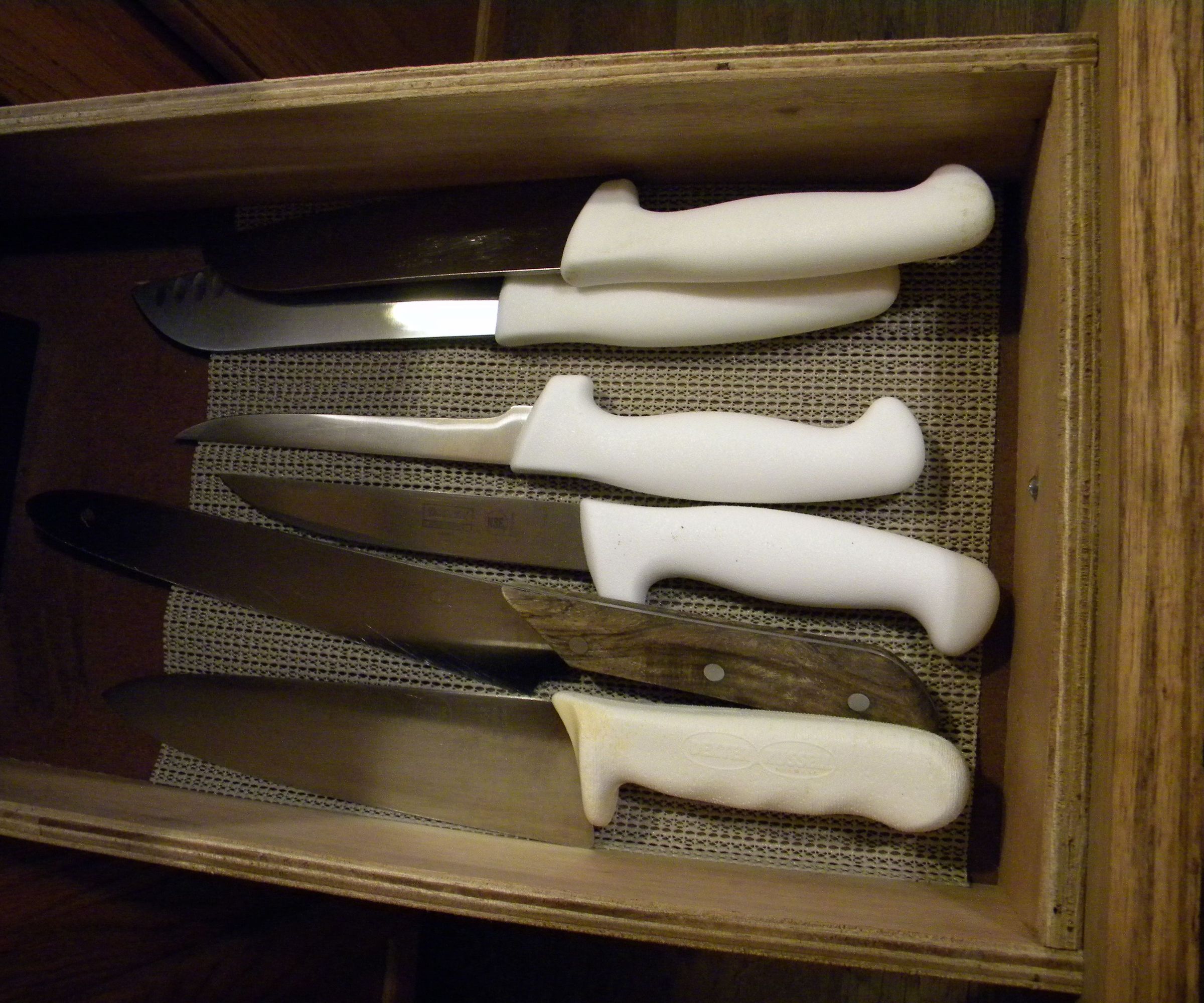 Chefs Knives Drawer Sorter/ Knife Protector