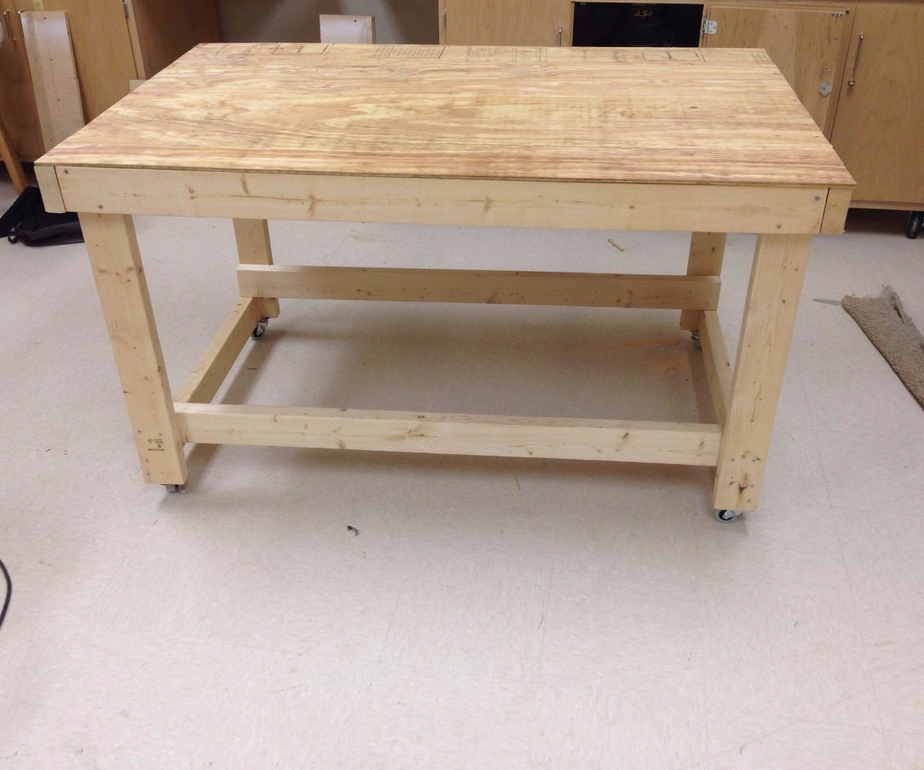 Portable Workbench : 5 Steps (with Pictures) - Instructables