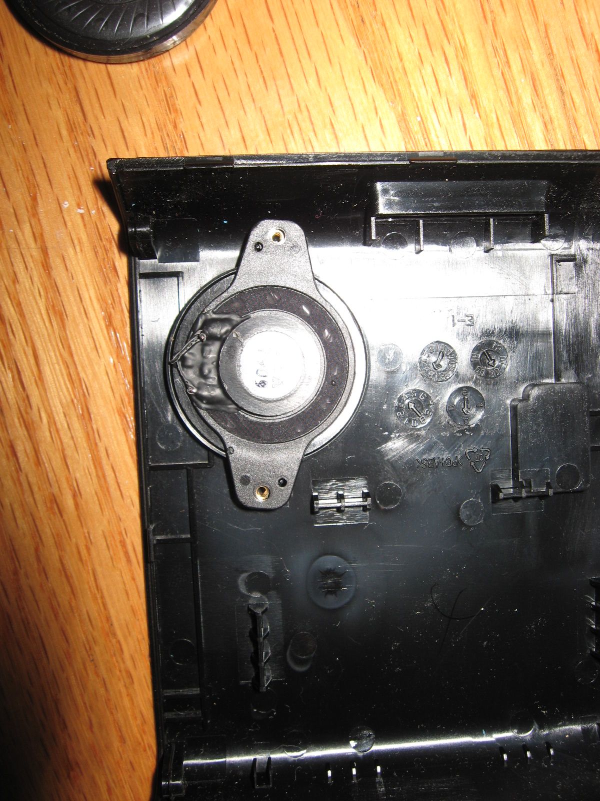 MIO Moov 200 Speaker Mod