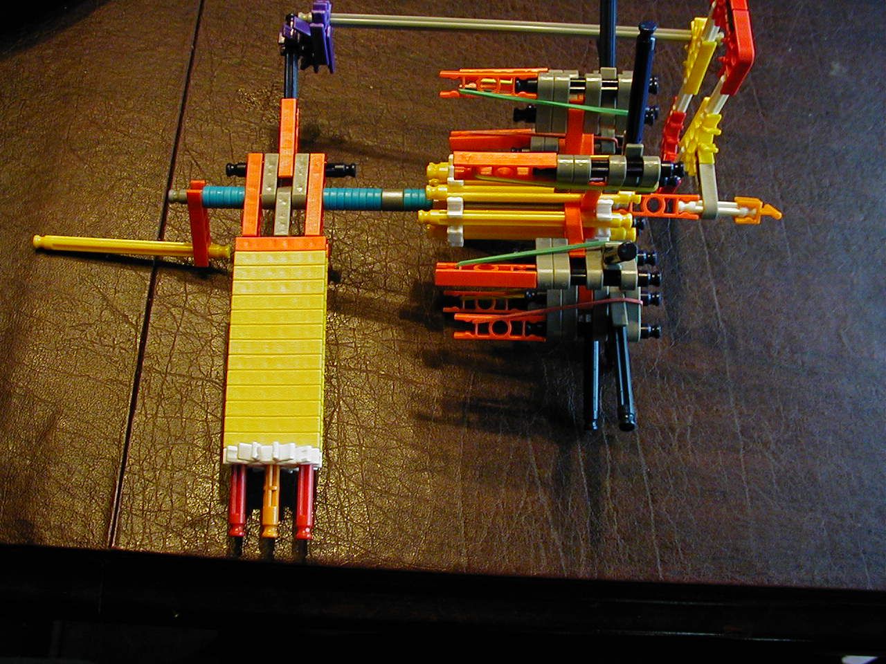 The Ultimate Knex Turning Gun 