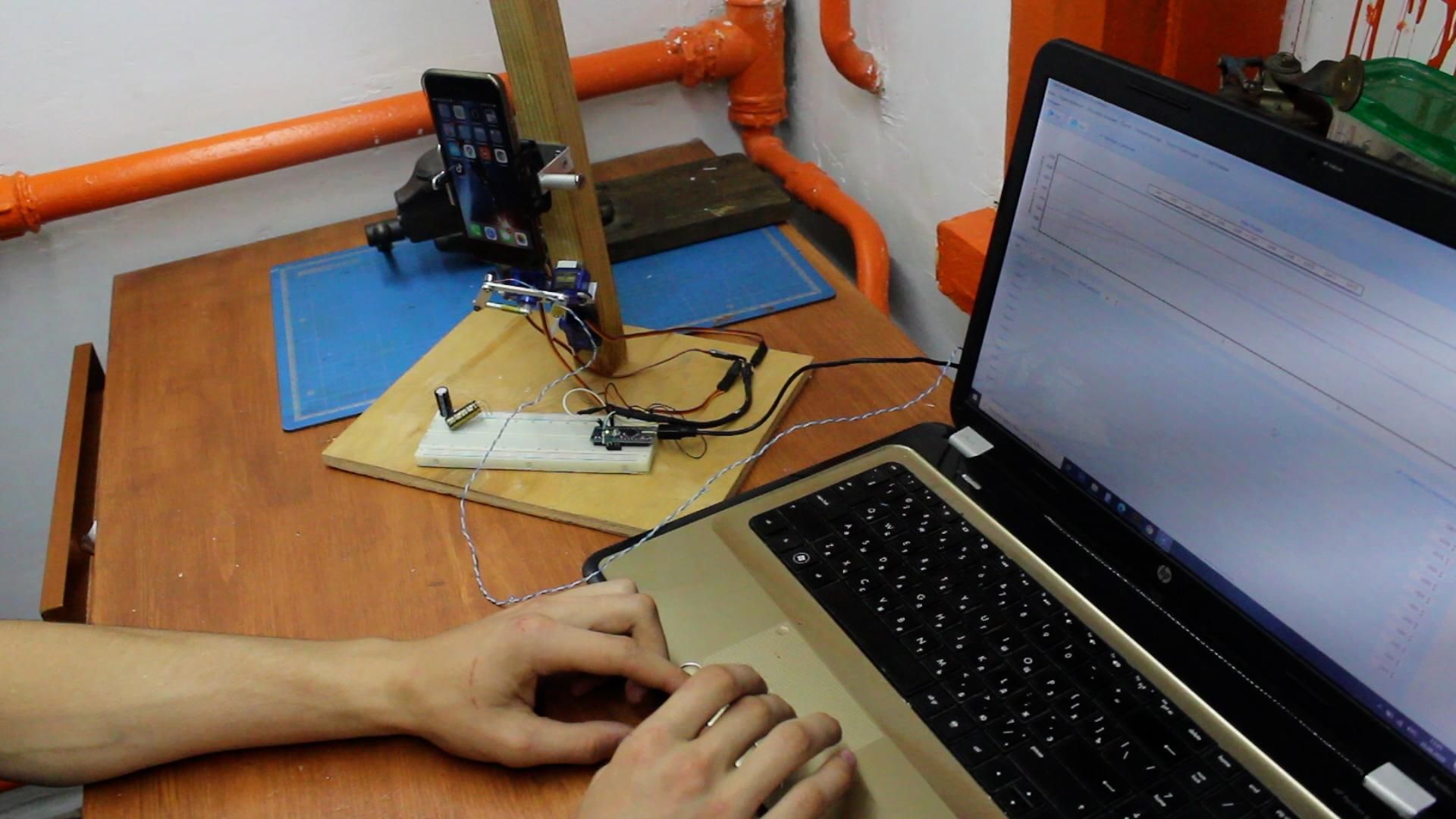 A Robot That Shoots Videos in TikTok 8 Steps (with Pictures