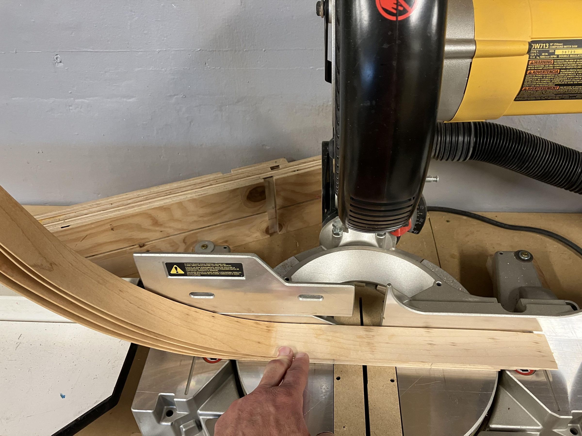 Bent Lamination Lamp 5 Steps (with Pictures) Instructables