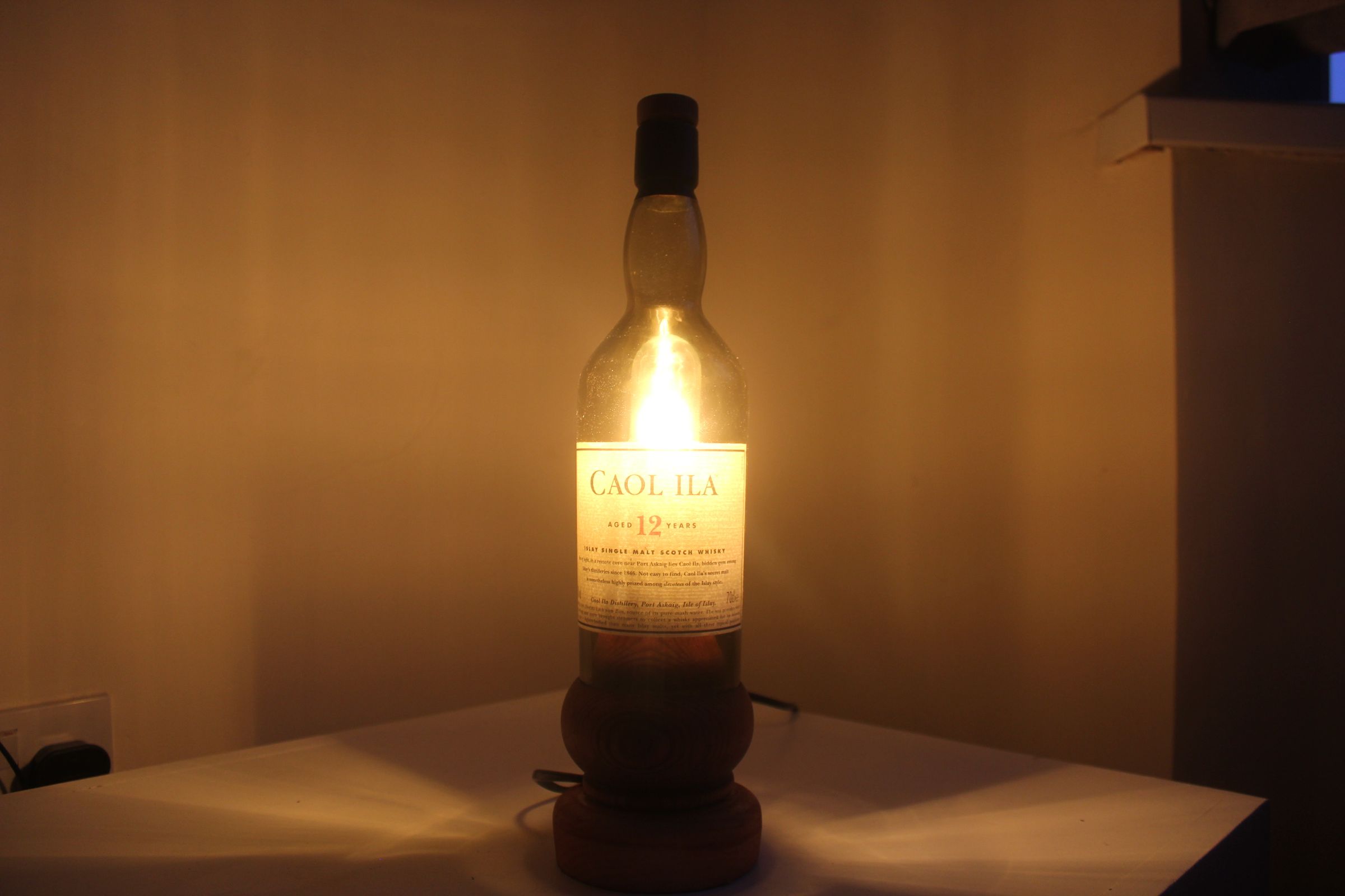 Make a Lamp From a Whiskey Bottle : 7 Steps (with Pictures) - Instructables