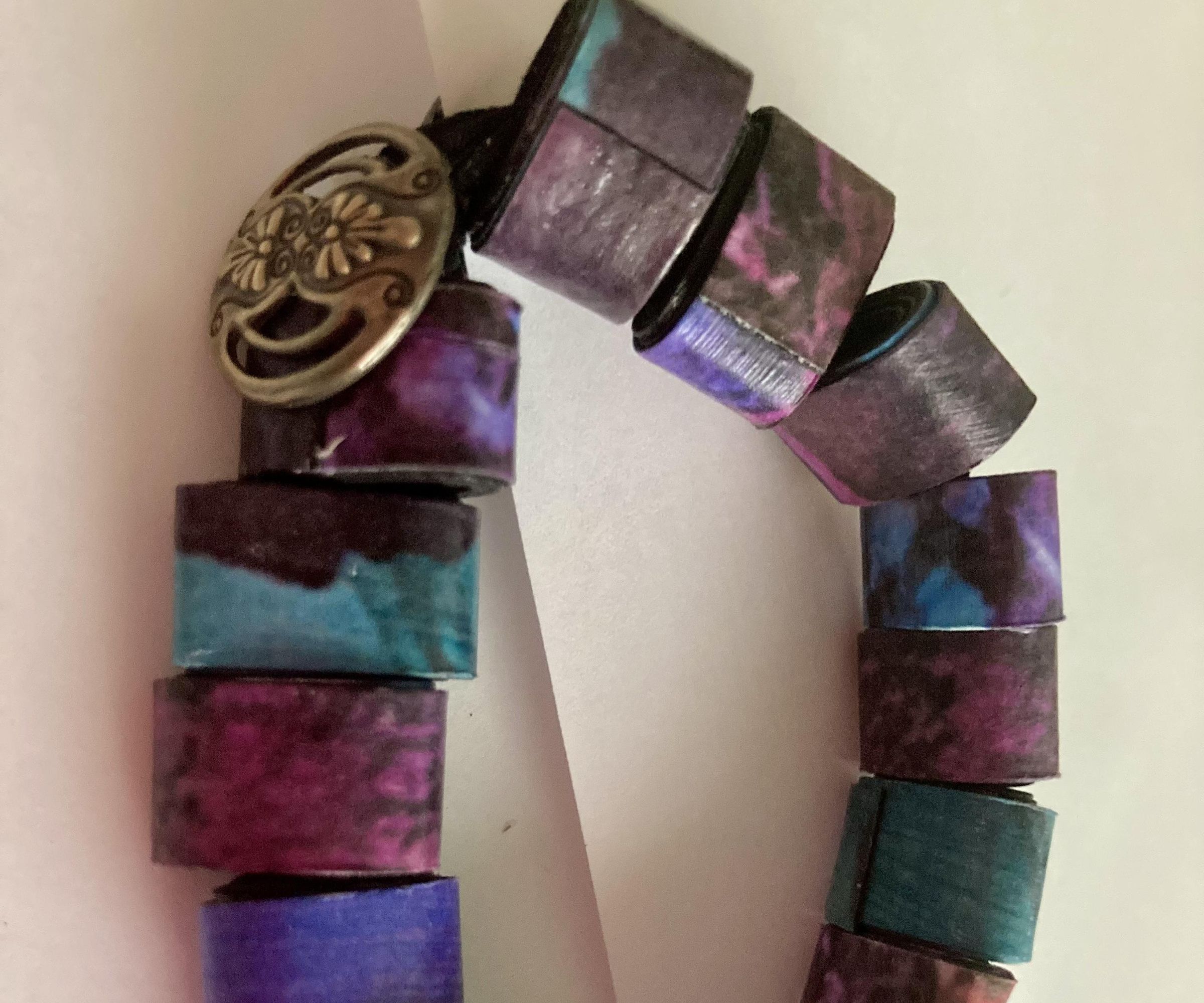 Boho Paper Bead Chicklet Bracelet or Keychain, a Fun and Easy Project