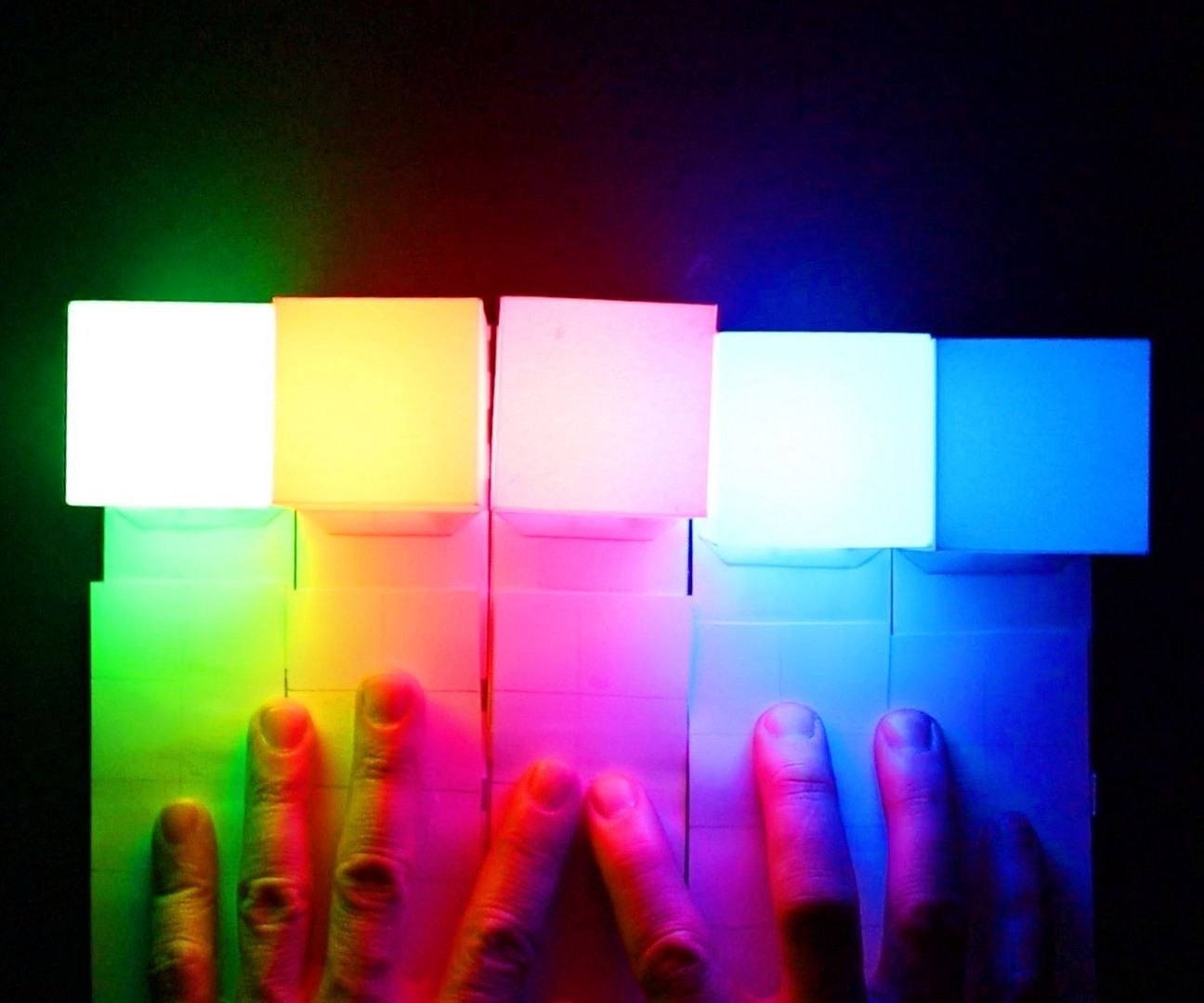 Touch Sensitive RGB Light Made From Paper 12 Steps (with Pictures