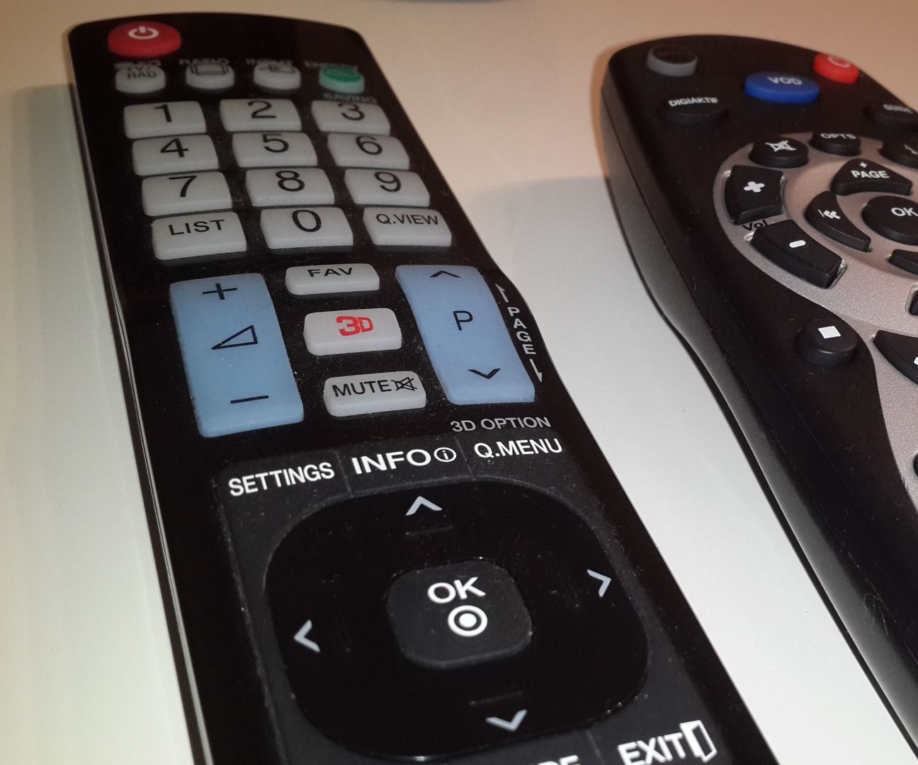 Fixing Non Working Buttons of Any Remote Control