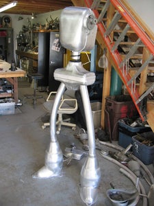 Giant Kinetic Robot Sculpture From Recycled and Found Materials