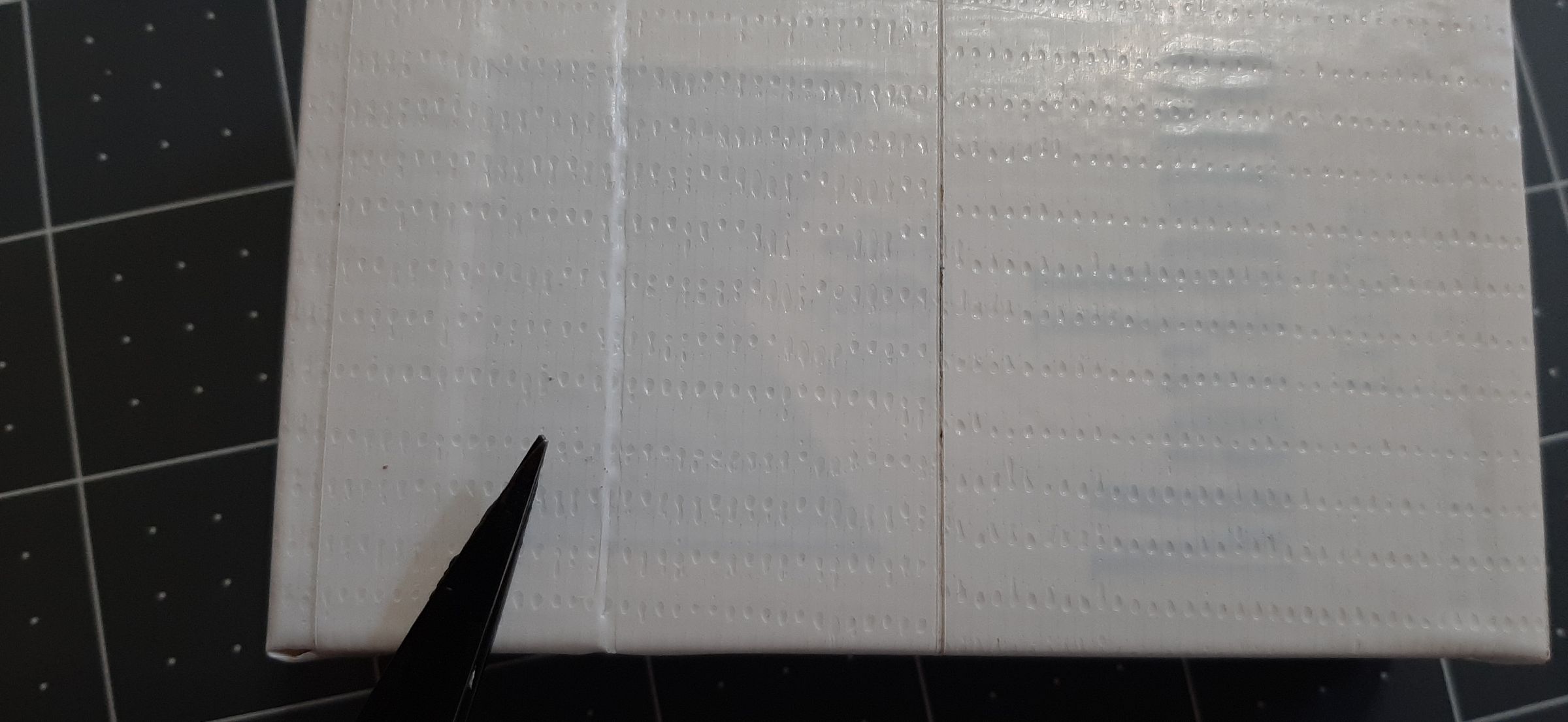 Duct (Duck) Tape Cigarette Case for RYO Cigarettes : 6 Steps