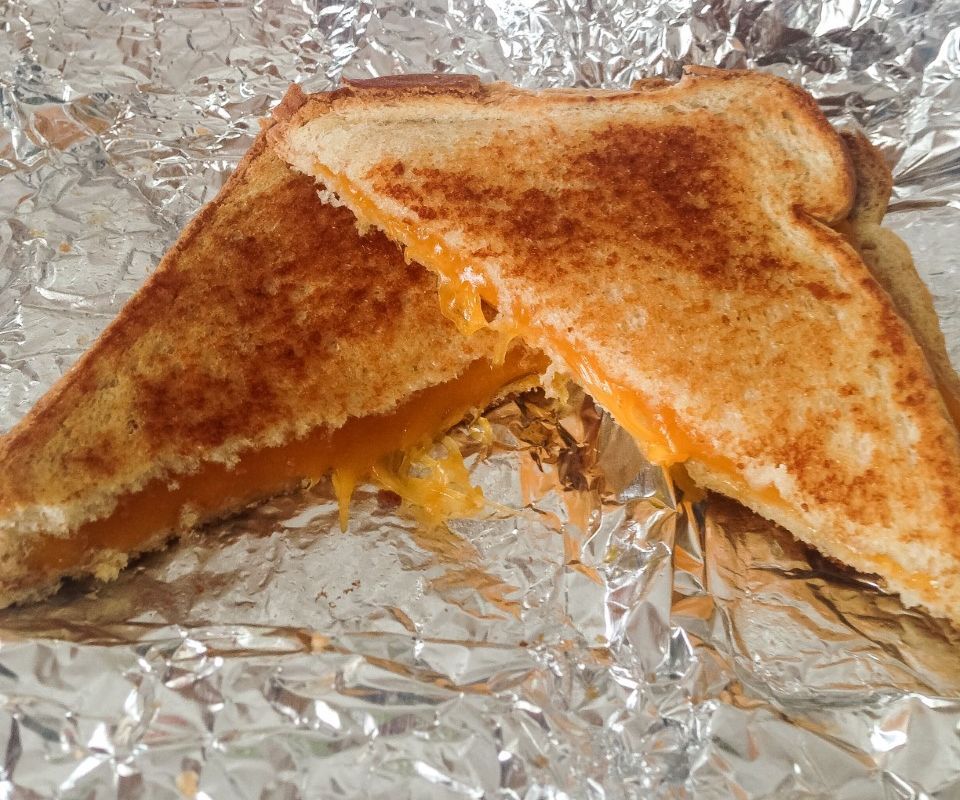 How to Make a Grilled Cheese Sandwich With an Iron