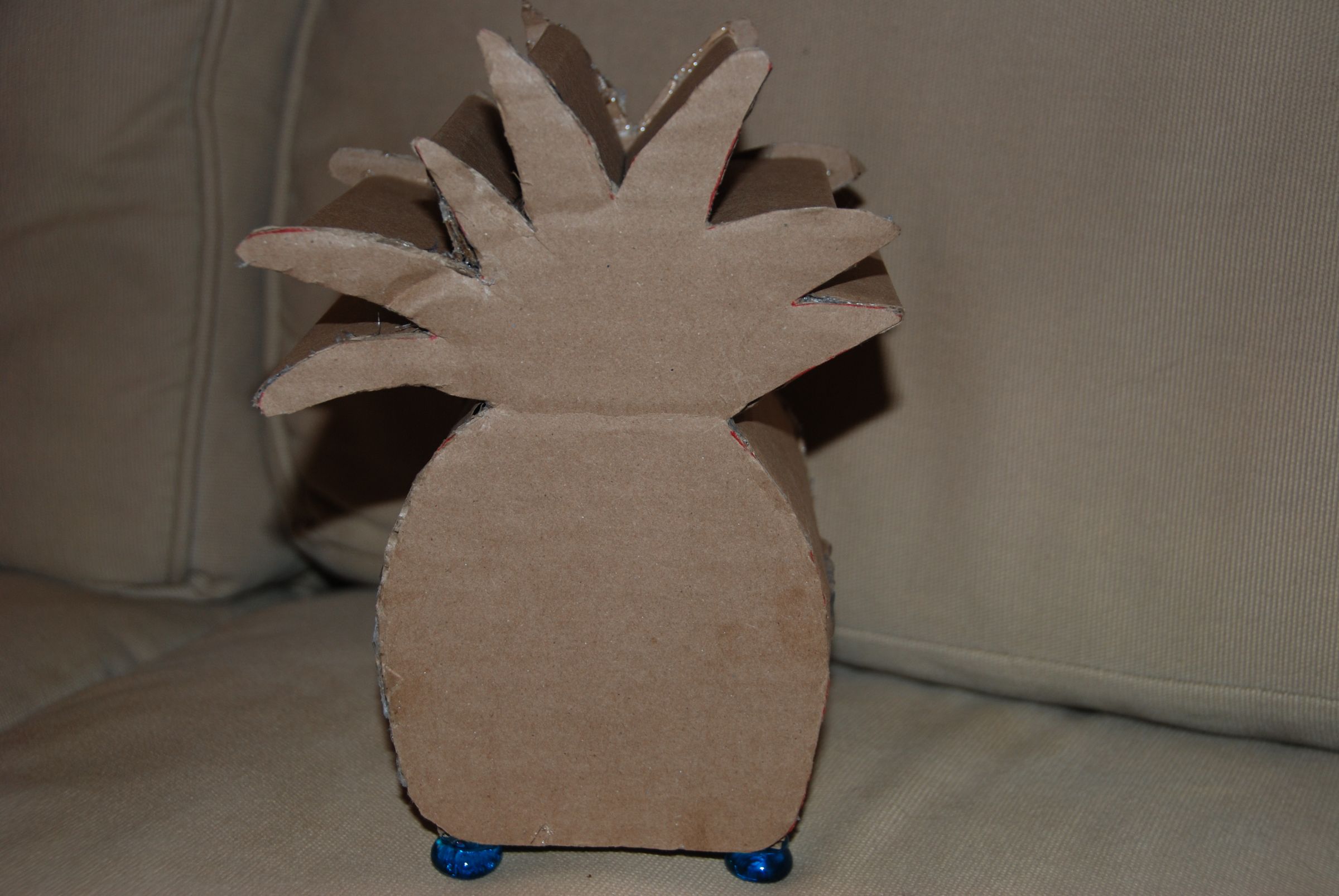 How to Make Your Own Pineapple Piggy Bank!!!