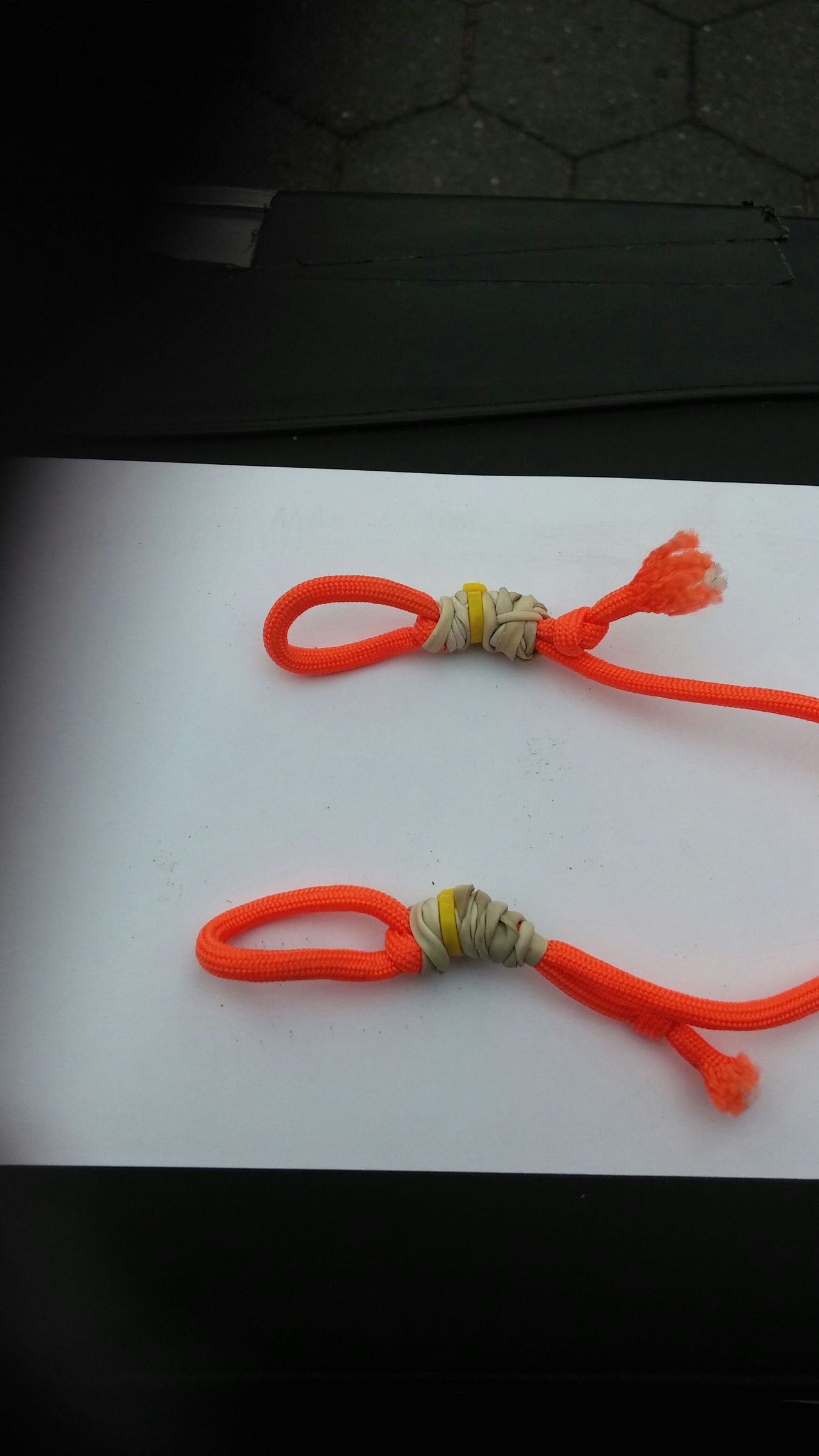 Strong Paracord Loops 4 Steps Instructables
