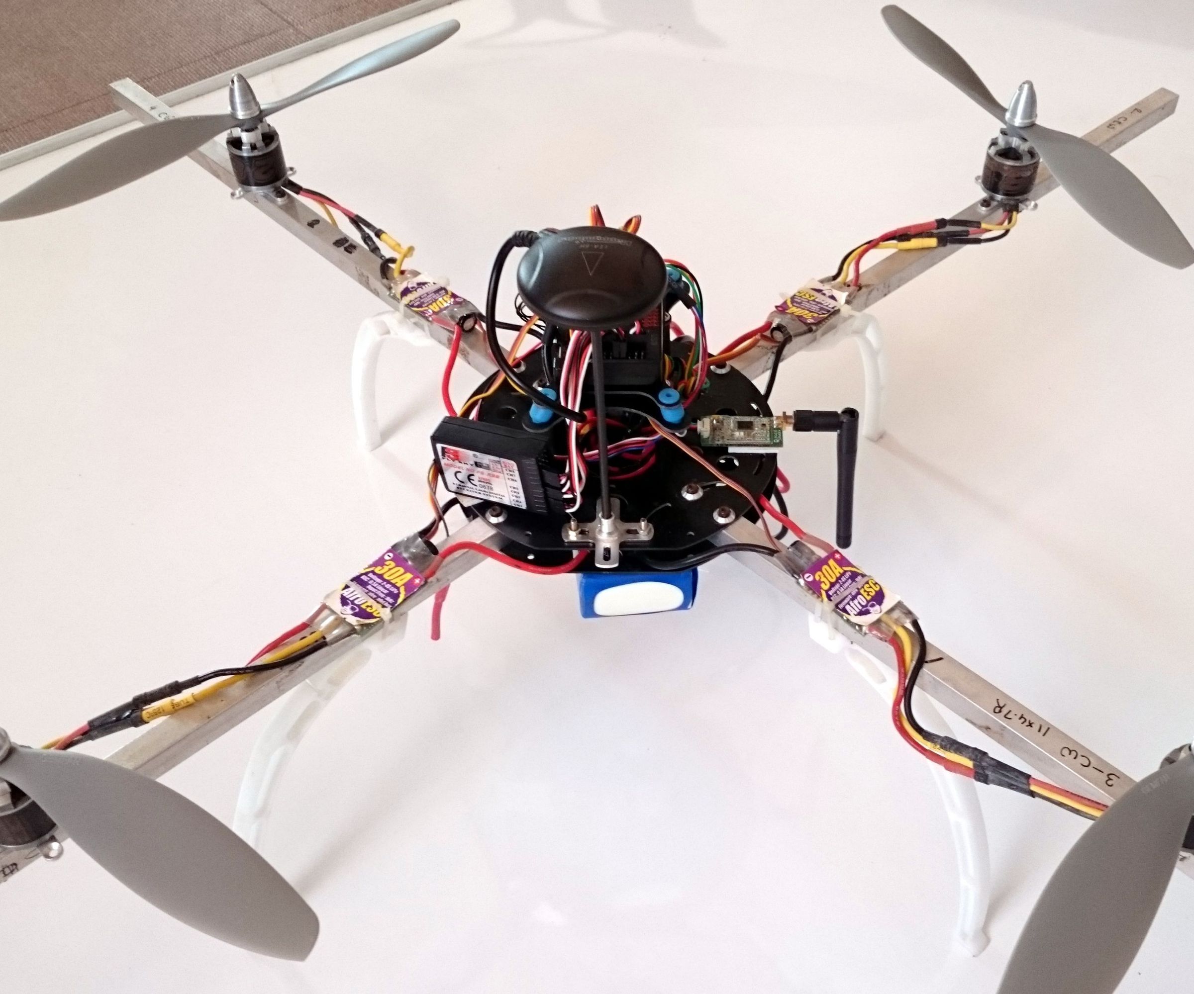 How to Build a Quadcoptor. (NTM 28-30S 800kV 300W and Arducopter APM 2.6 & 6H GPS 3DR Radio and FlySky TH9X)