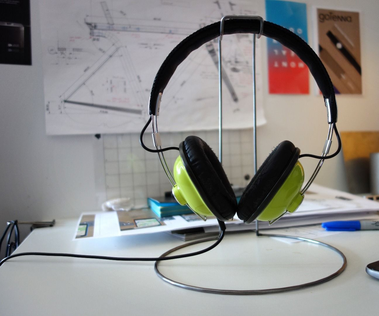 Headphone Stand