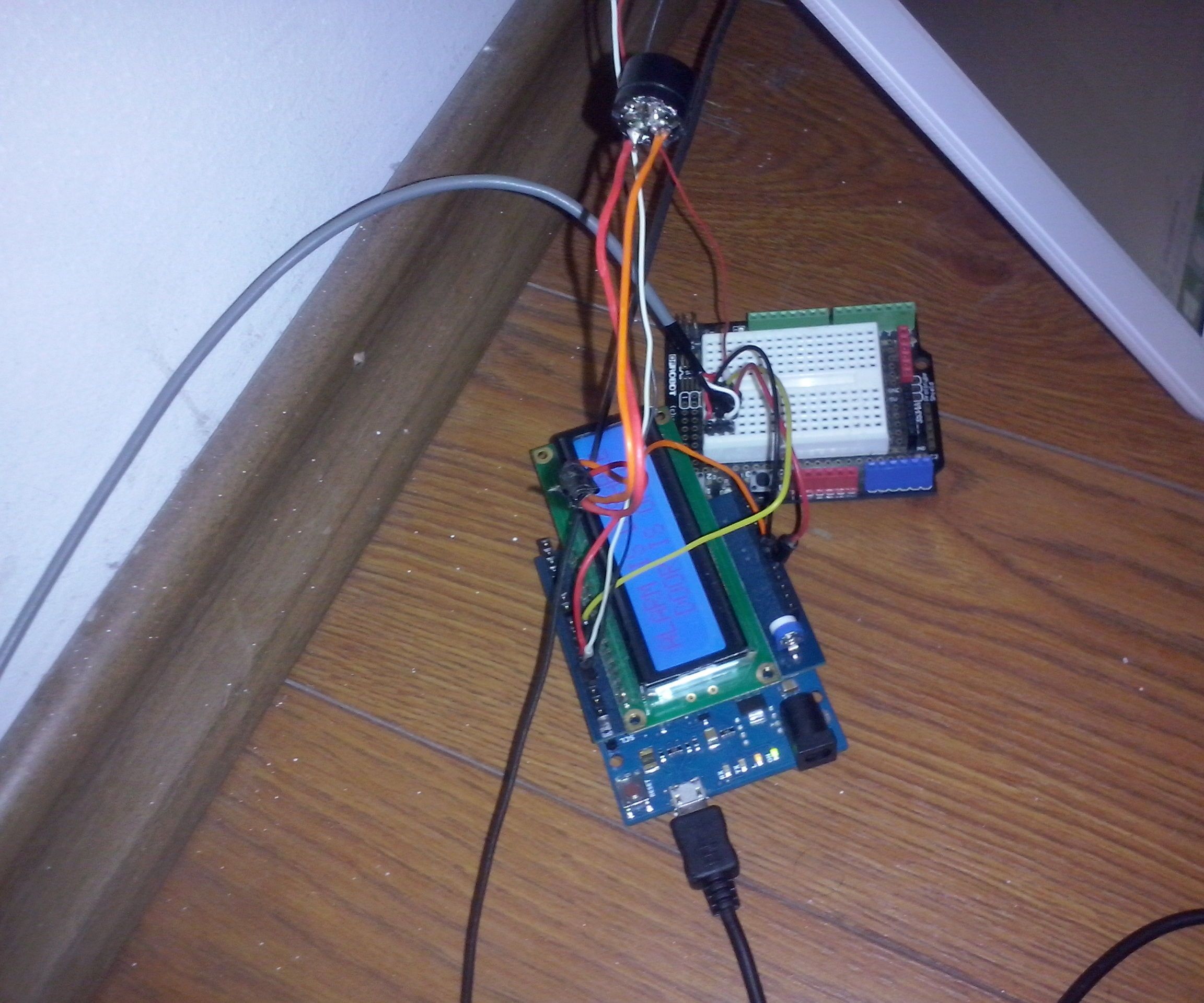 Alarm for your room with Arduino