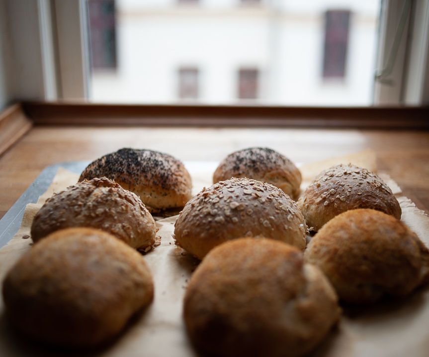 Simple Sourdough Rolls