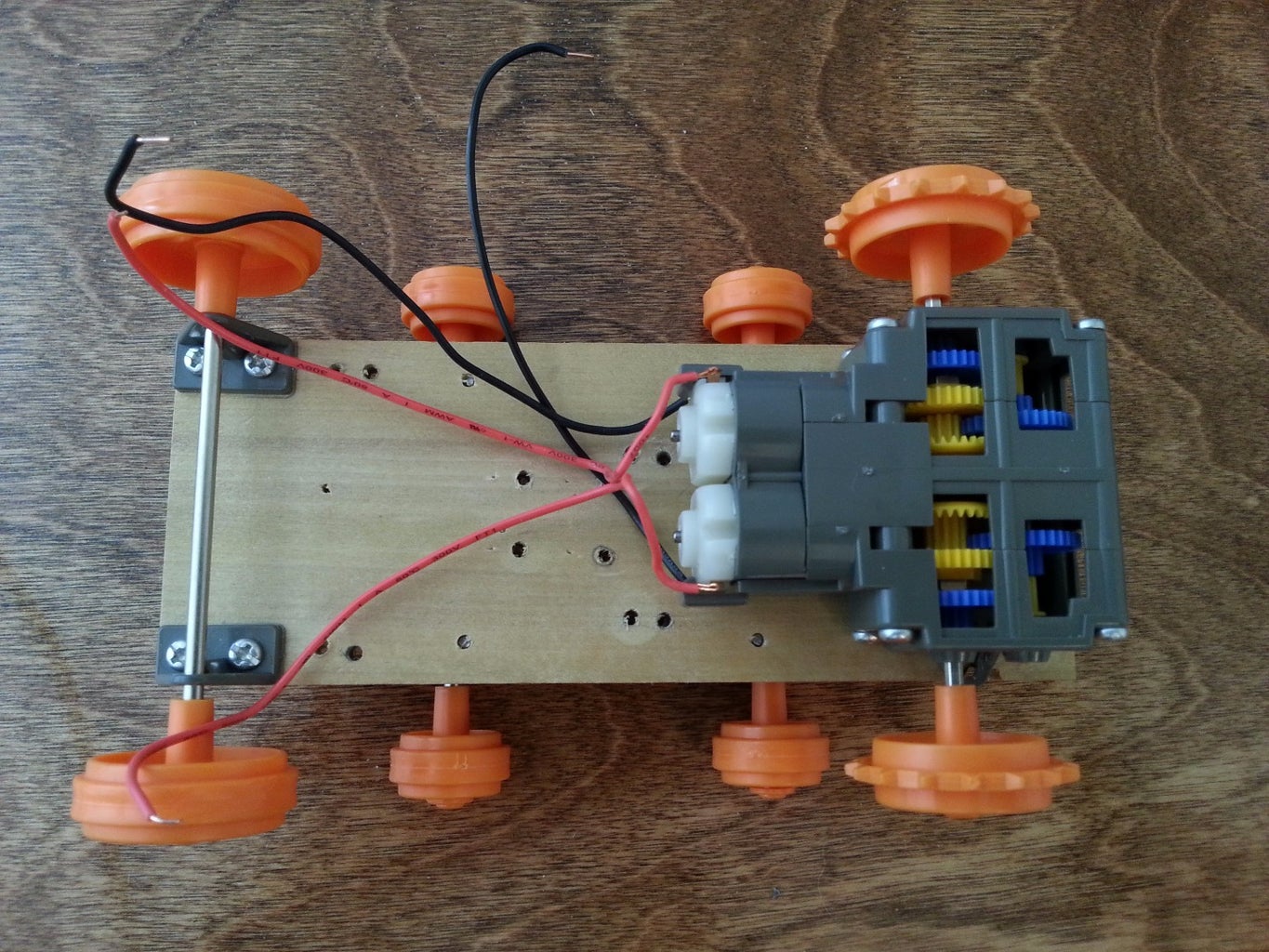 Tracked Arduino Robot : 21 Steps (with Pictures) - Instructables