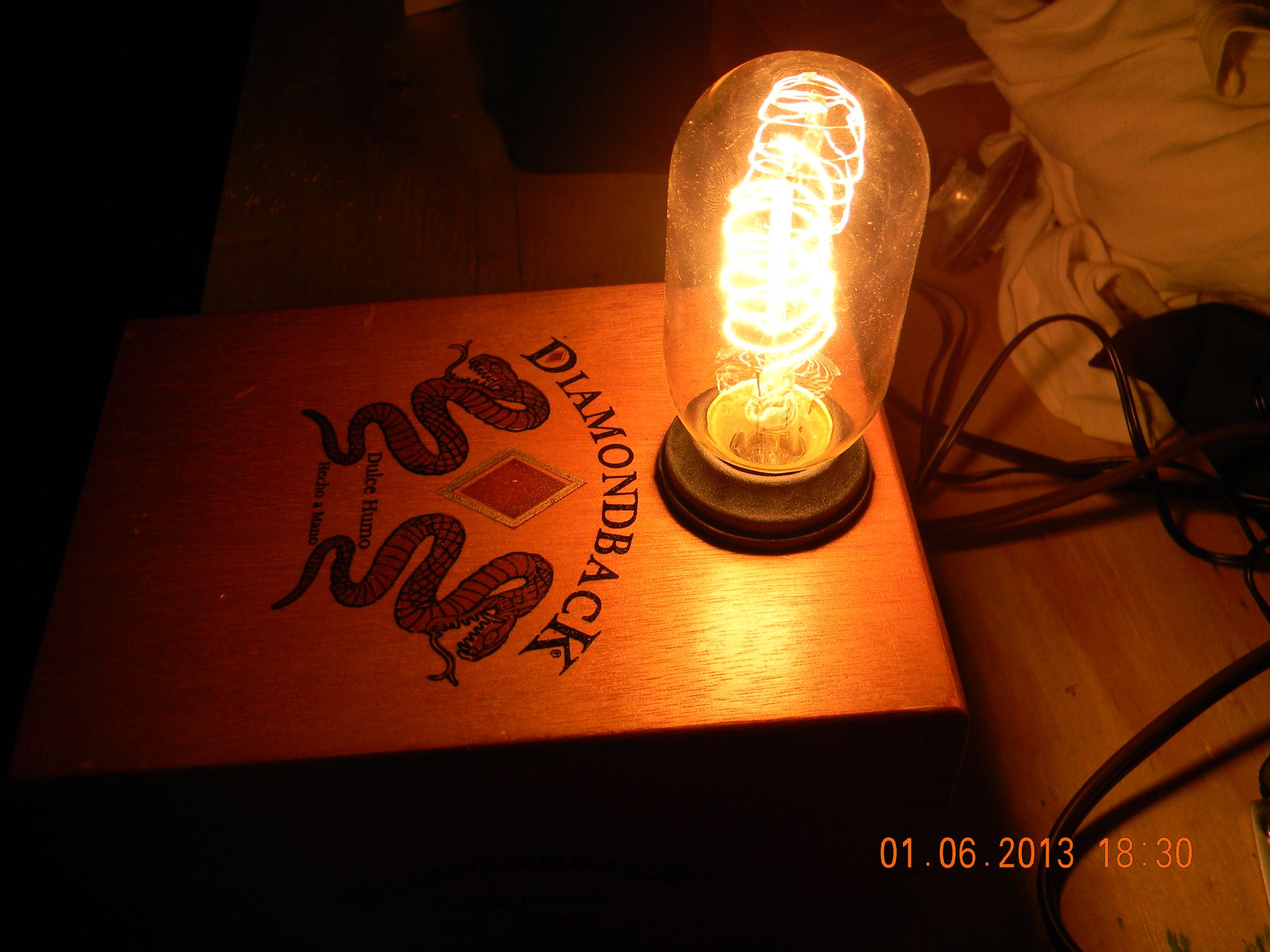 Antique Style Custom Lamp : 7 Steps (with Pictures) - Instructables