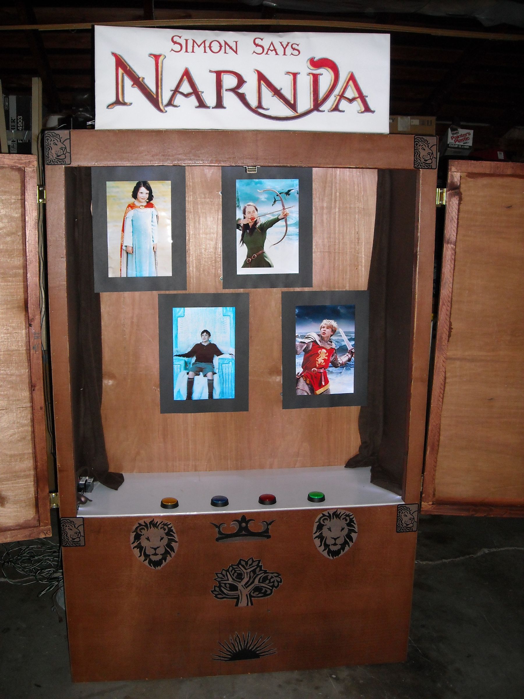Simon Says Narnia Wardrobe Game