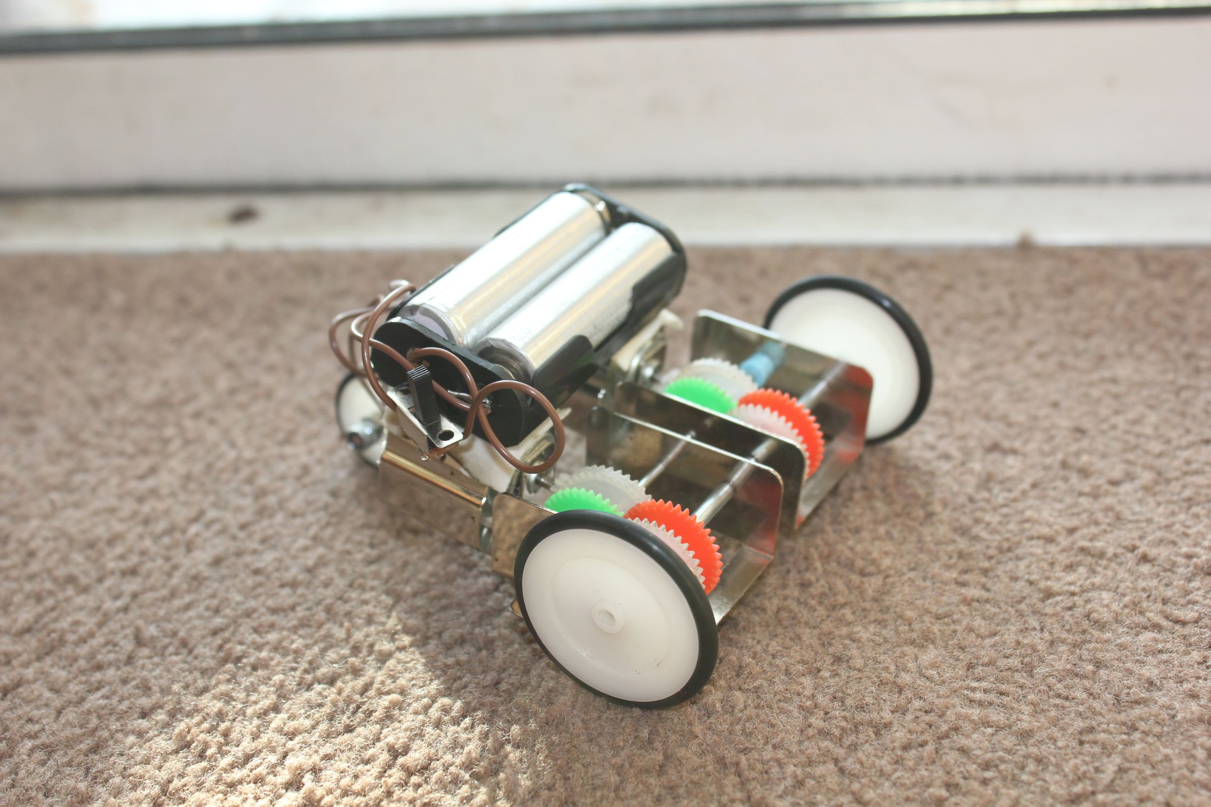 Robug Model-1 No.1