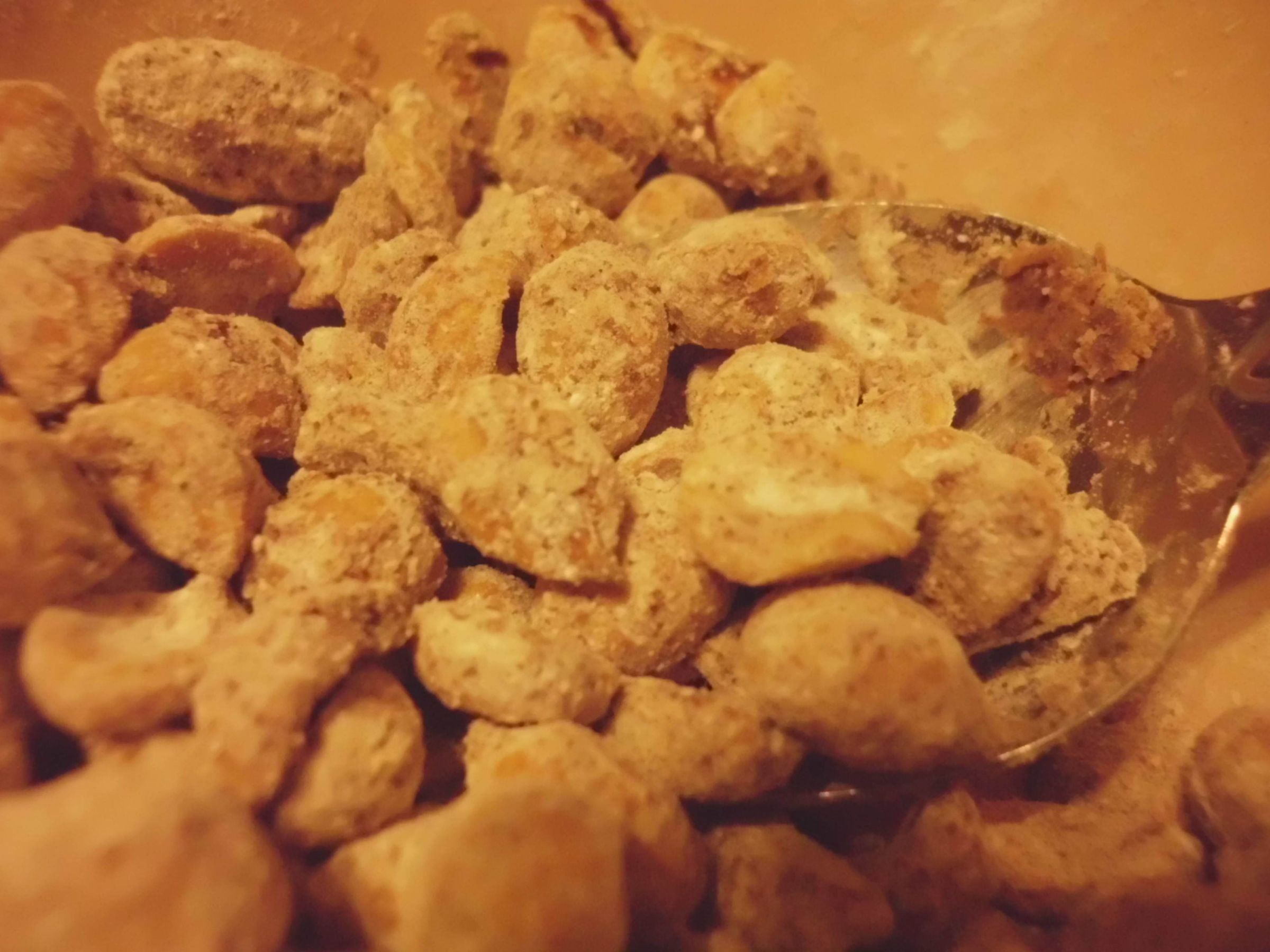 Cinnamon Toasted Peanuts