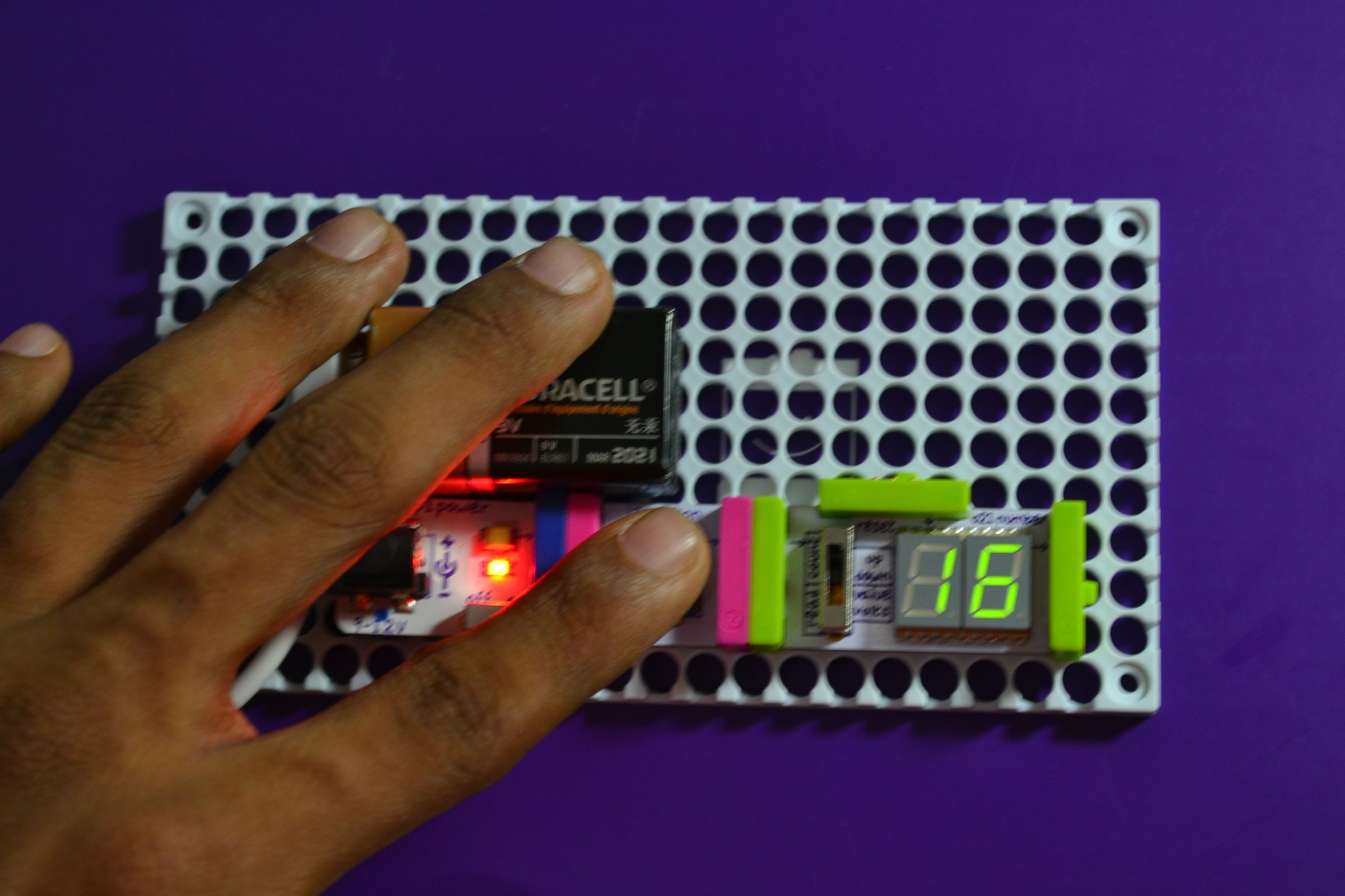 Como Hacer Un Contador De Pulsos Con Littlebits