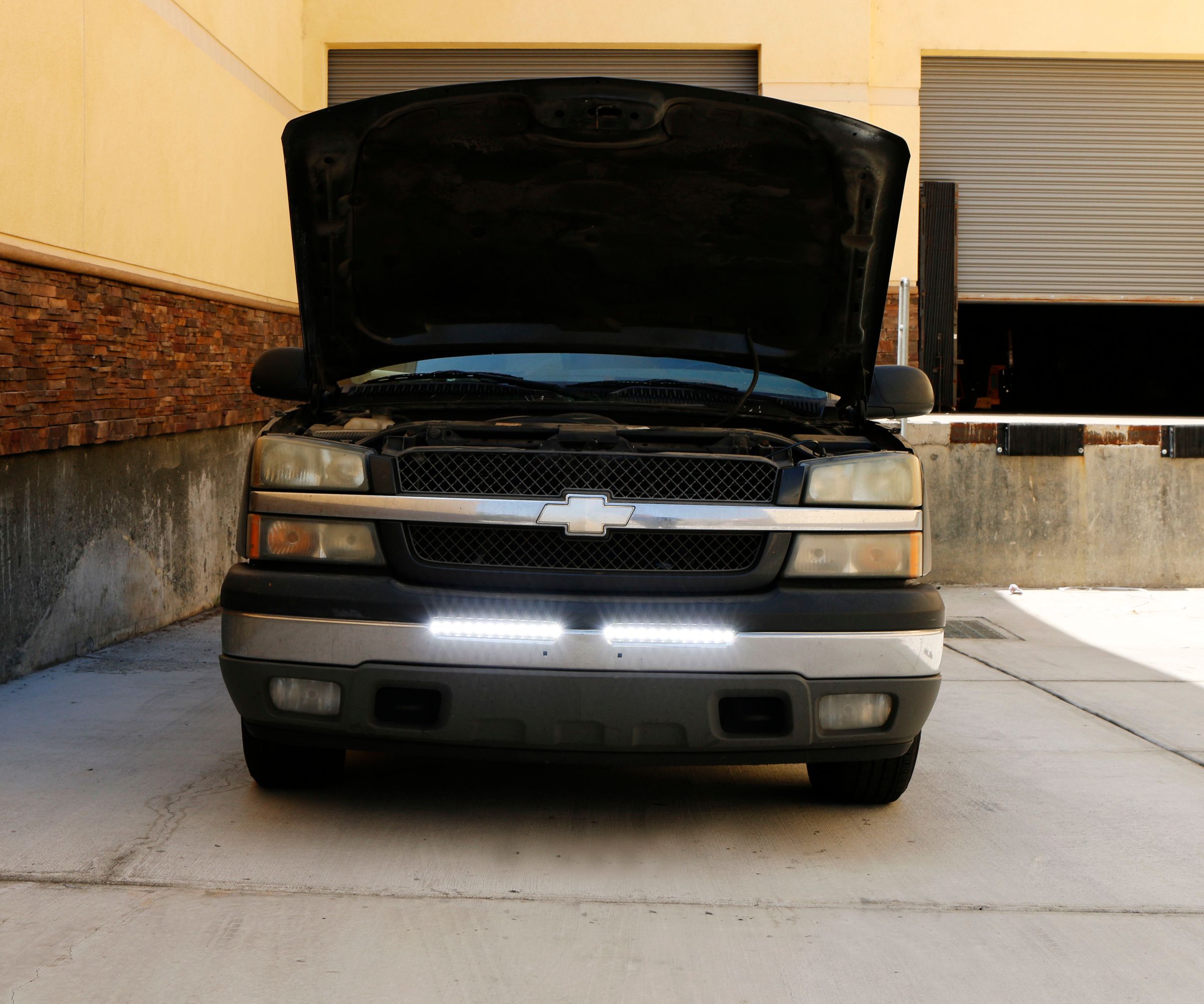 Install IJDMTOY LED Light Bar on 2002-2008 Chevy Silverado