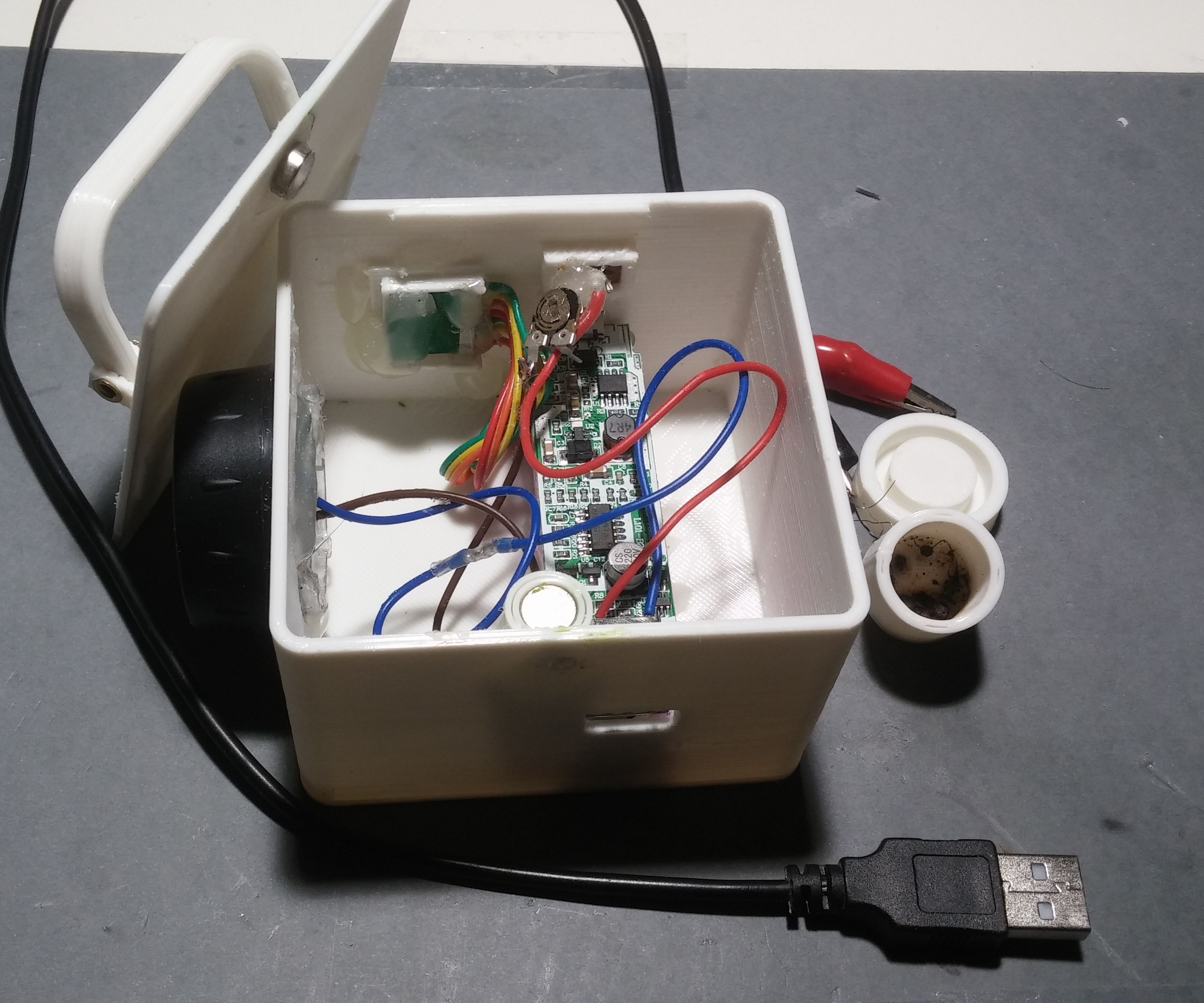  Survival Power and  Fire  Aid Kit 