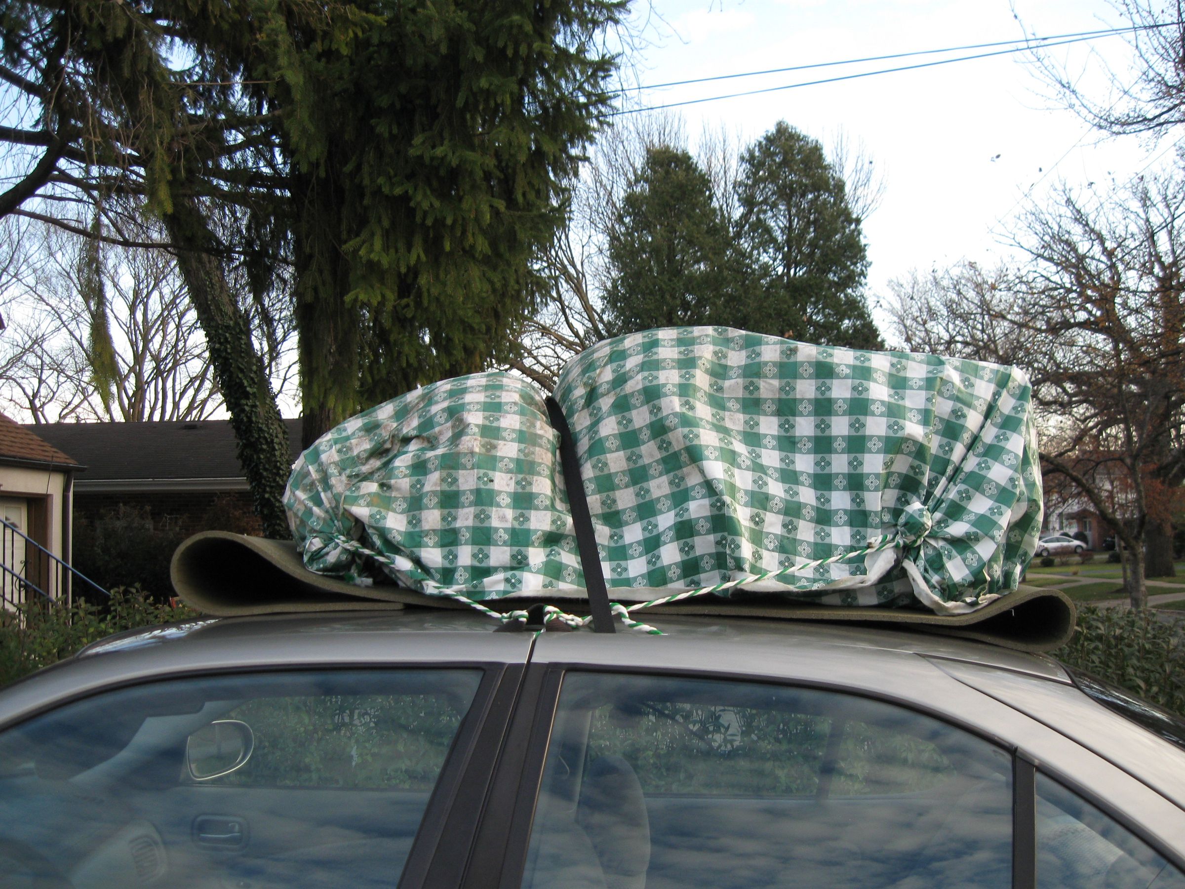 Tie Loads to Car Roofs by Making Temporary Anchors