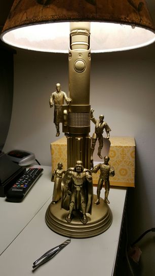 《 ACTION FIGURE LAMP 》