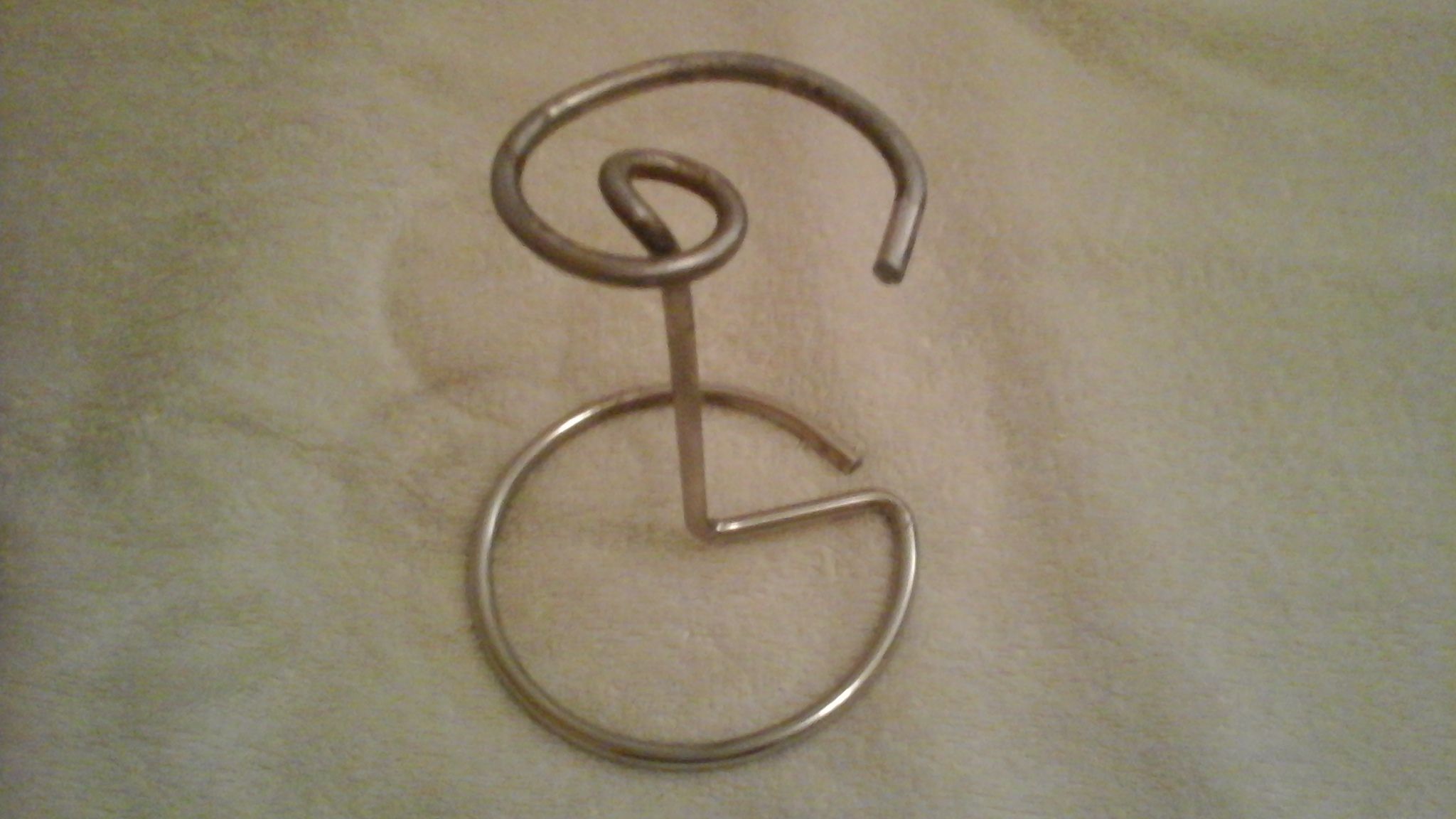 Spiral Shaving Stand
